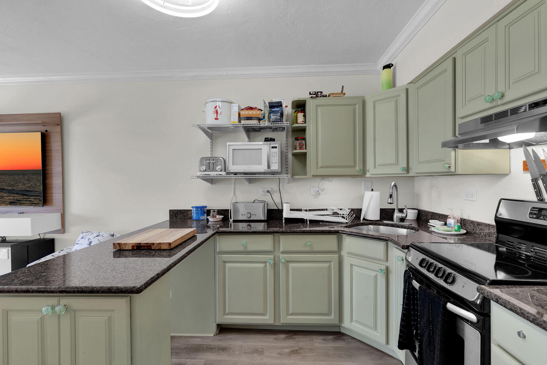 300 Duck Key Drive, 3 Property Photo 7