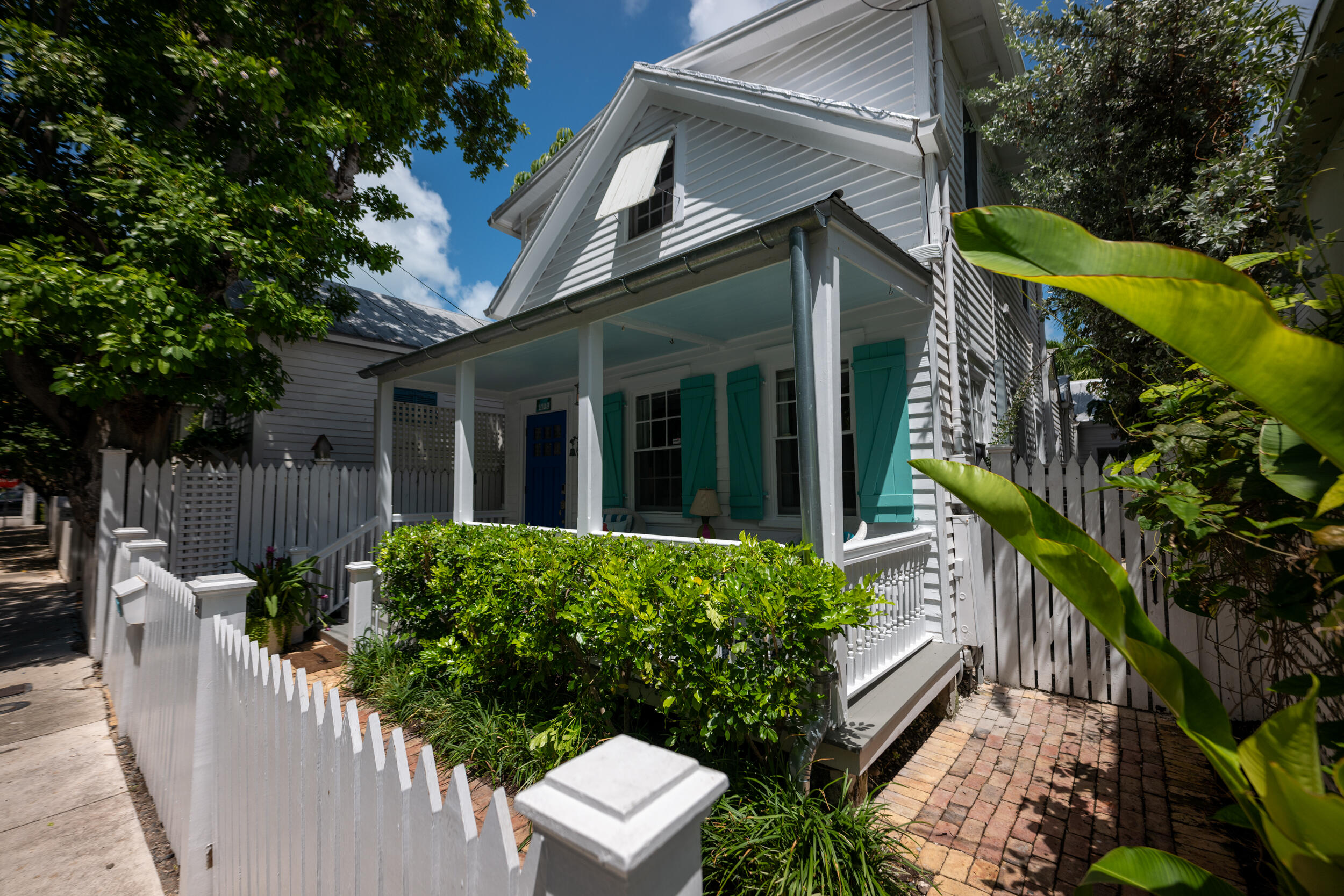 1109 Stump Lane Property Photo 1