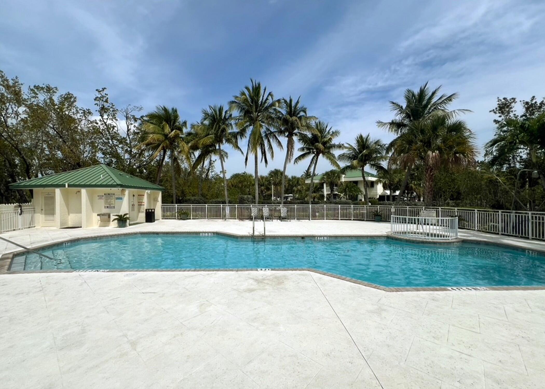 3625 Seaside Drive, 312 Property Photo 2