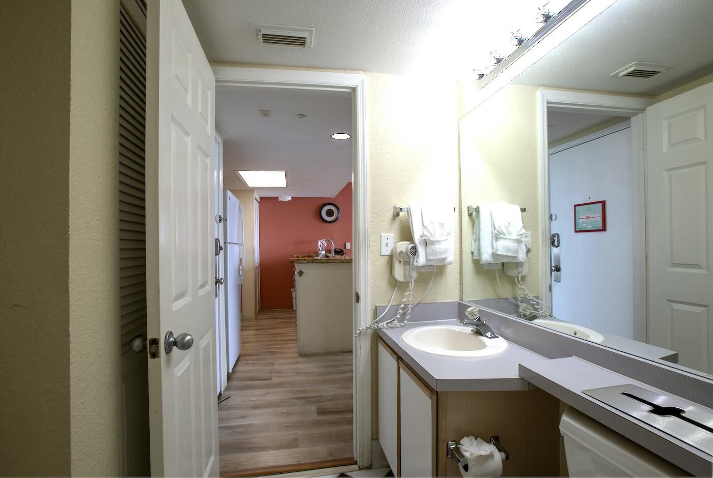 3625 Seaside Drive, 312 Property Photo 21