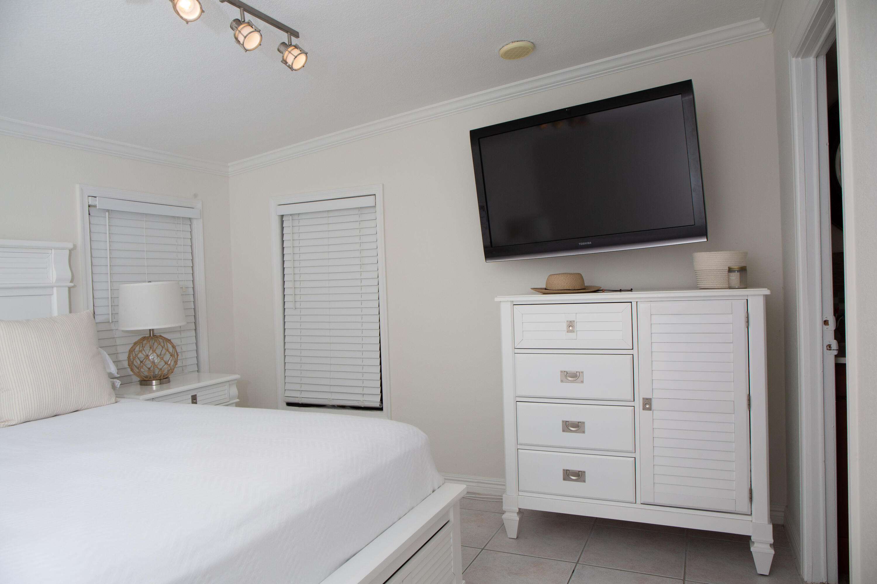 123 Fairwich Court Property Photo 20
