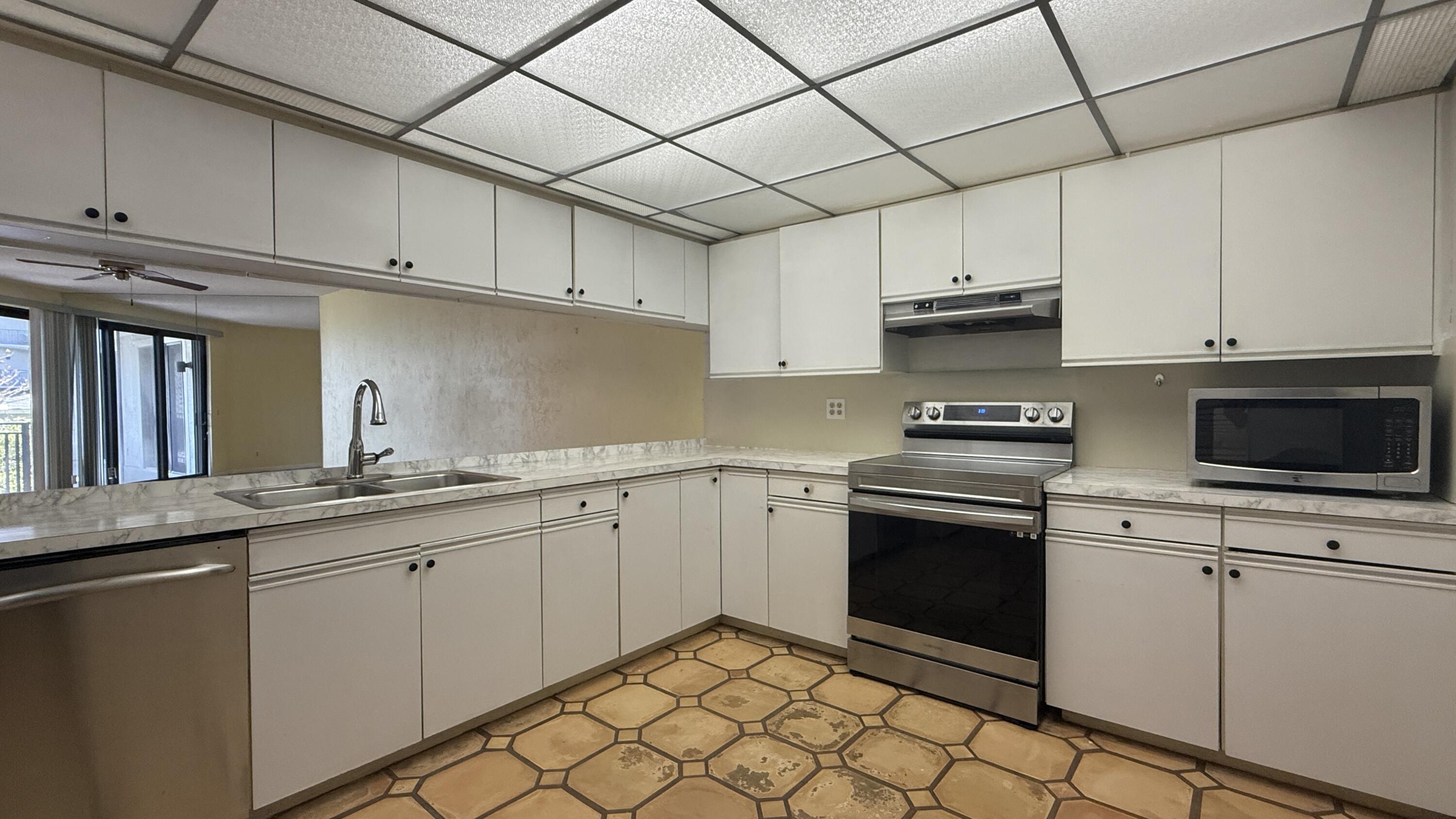 1800 Atlantic Boulevard, C130 Property Photo 13