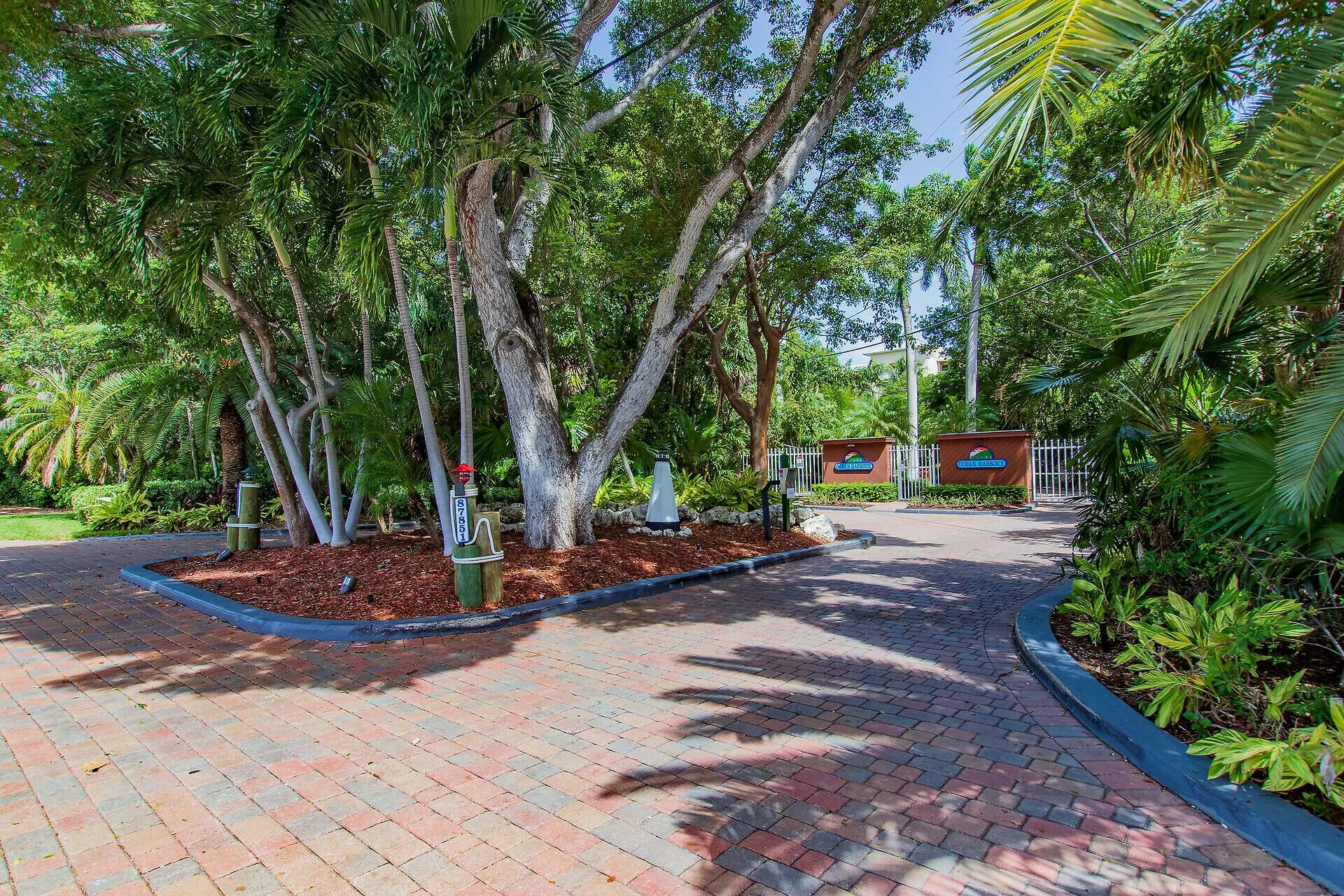 87851 Old Highway, M32 Property Photo 14