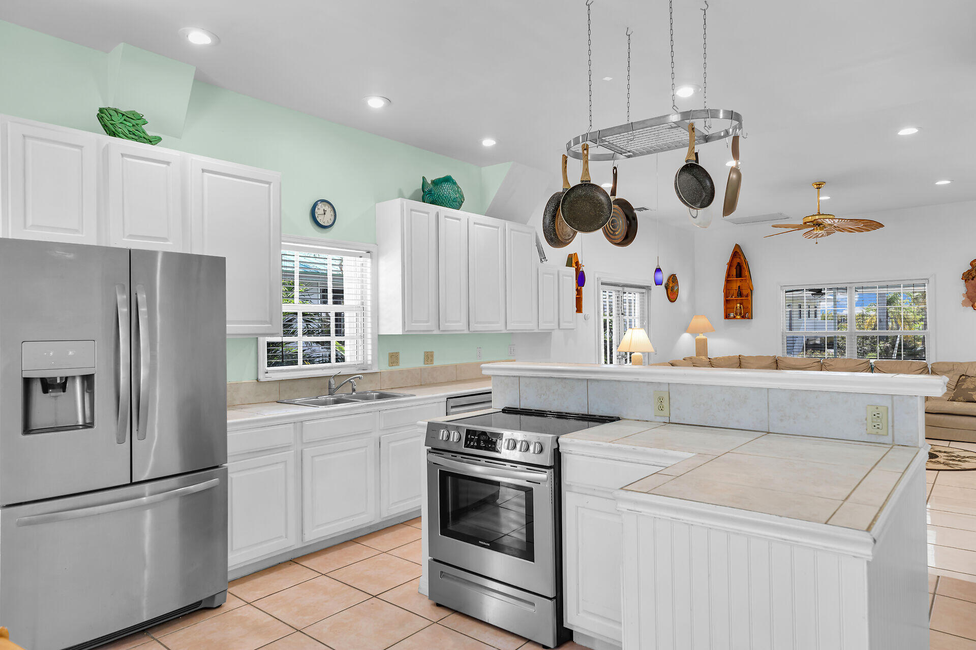 28550 Doubloon Road Property Photo 11