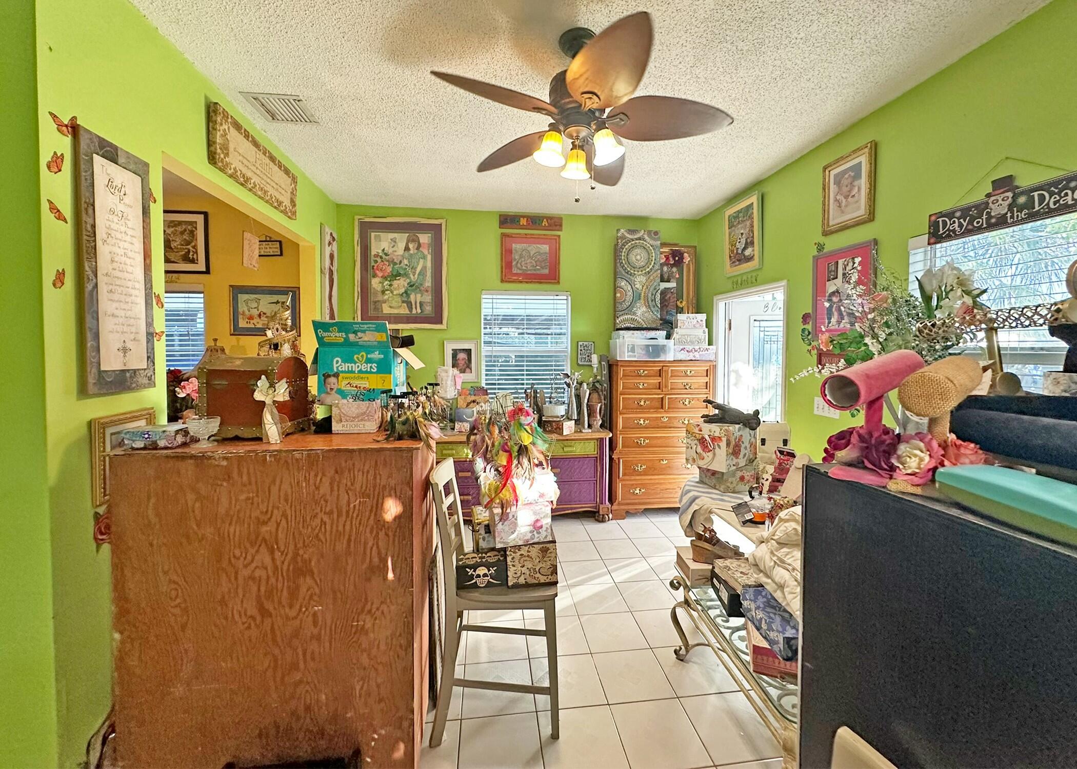 5435 5th Avenue Property Photo 4