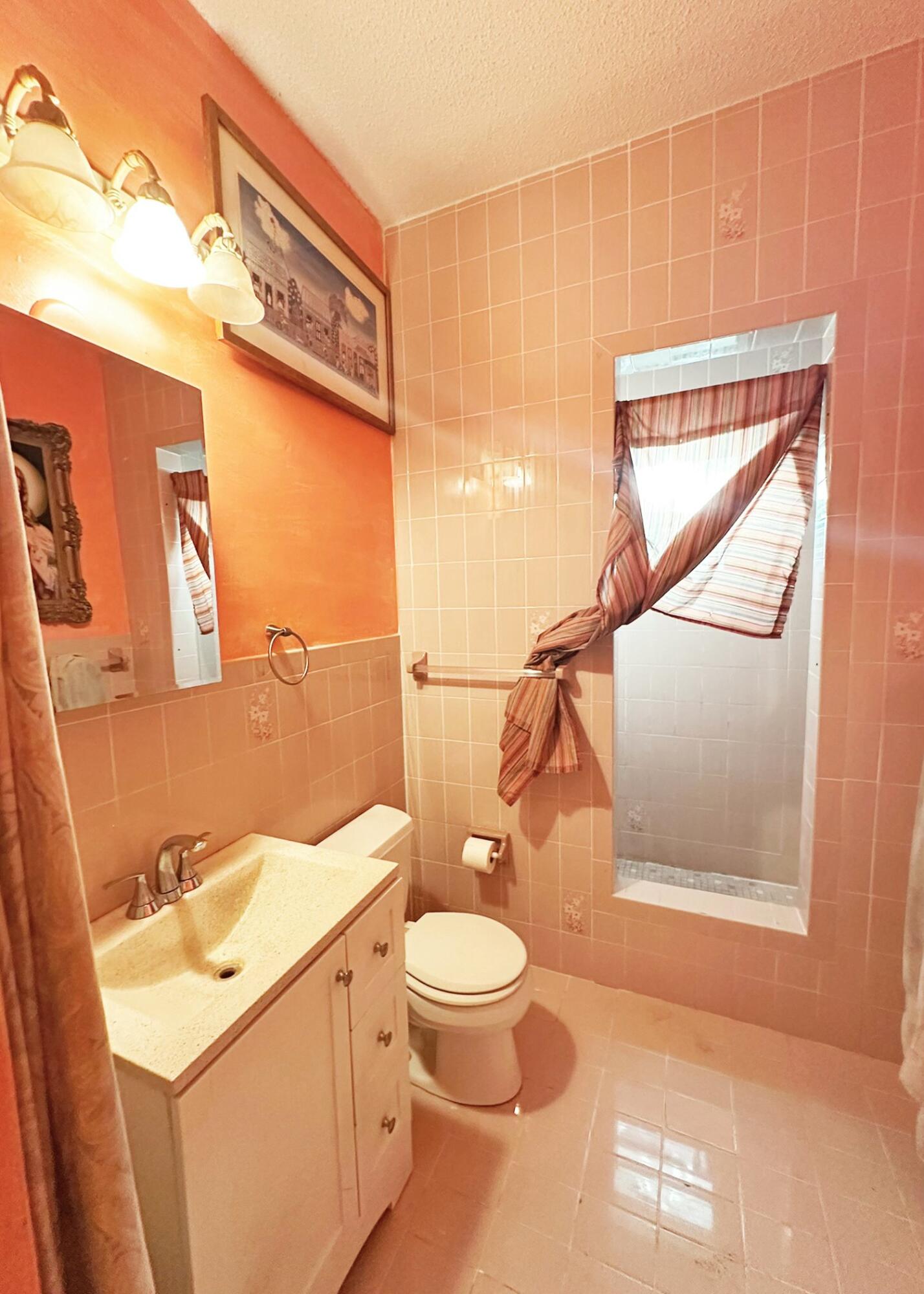 5435 5th Avenue Property Photo 19