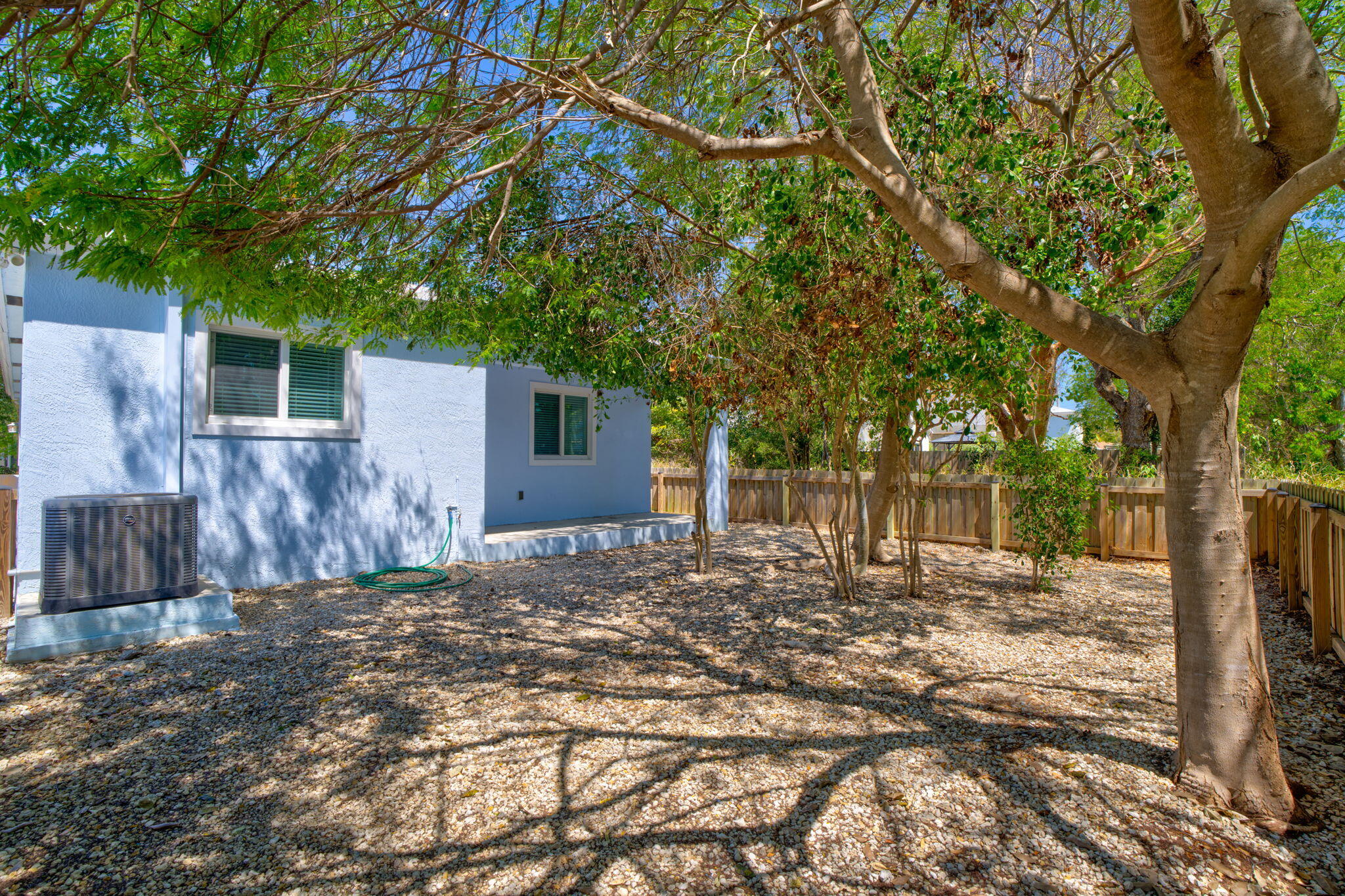 407 Collins Street Property Photo 26