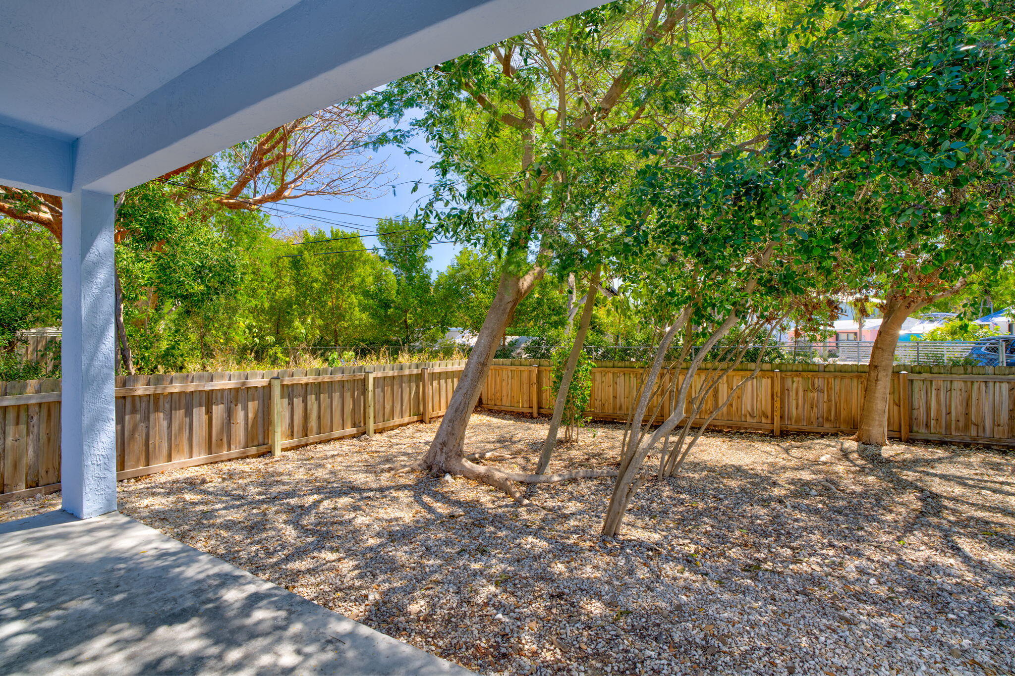407 Collins Street Property Photo 28
