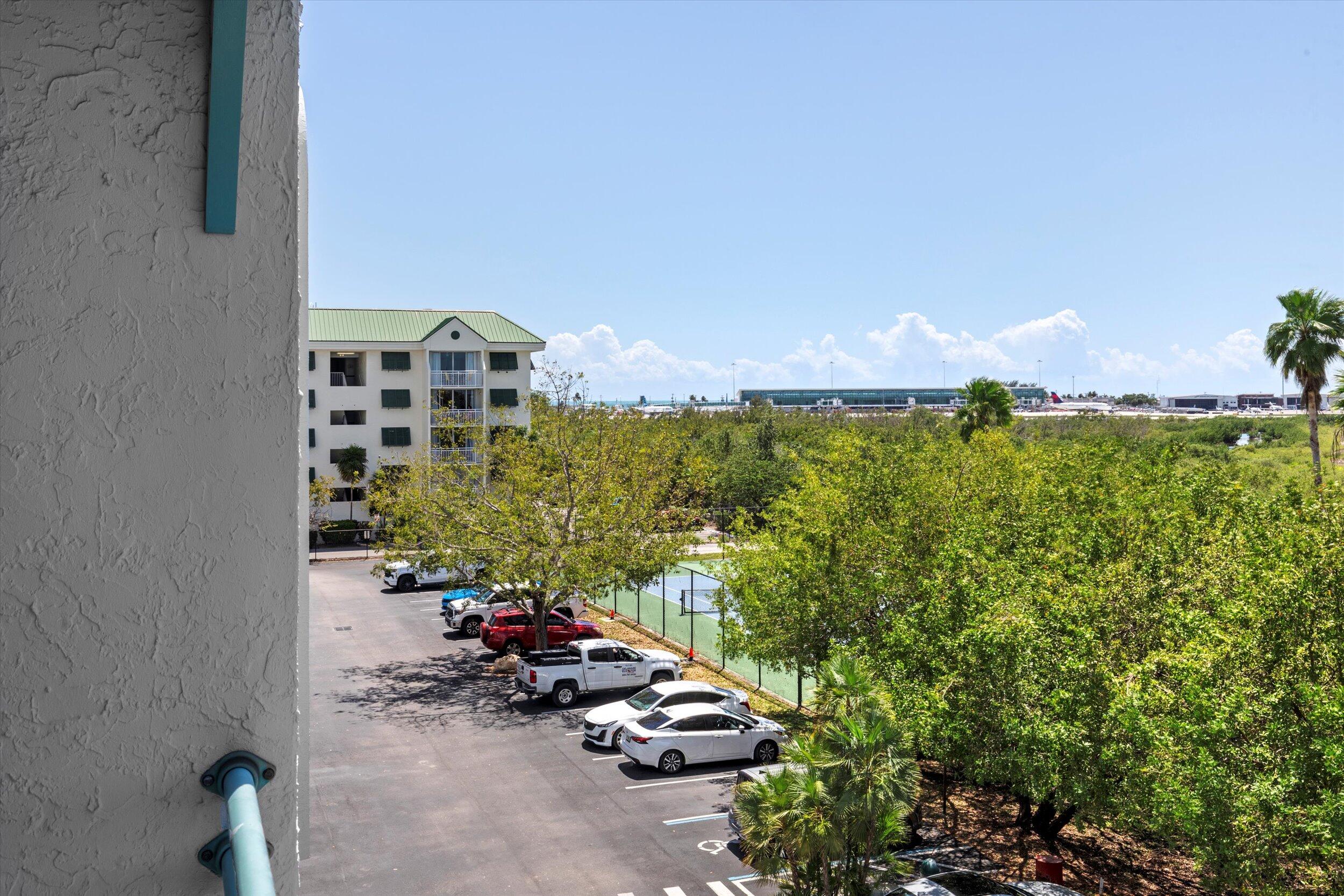 3635 Seaside Drive, 314 Property Photo 8