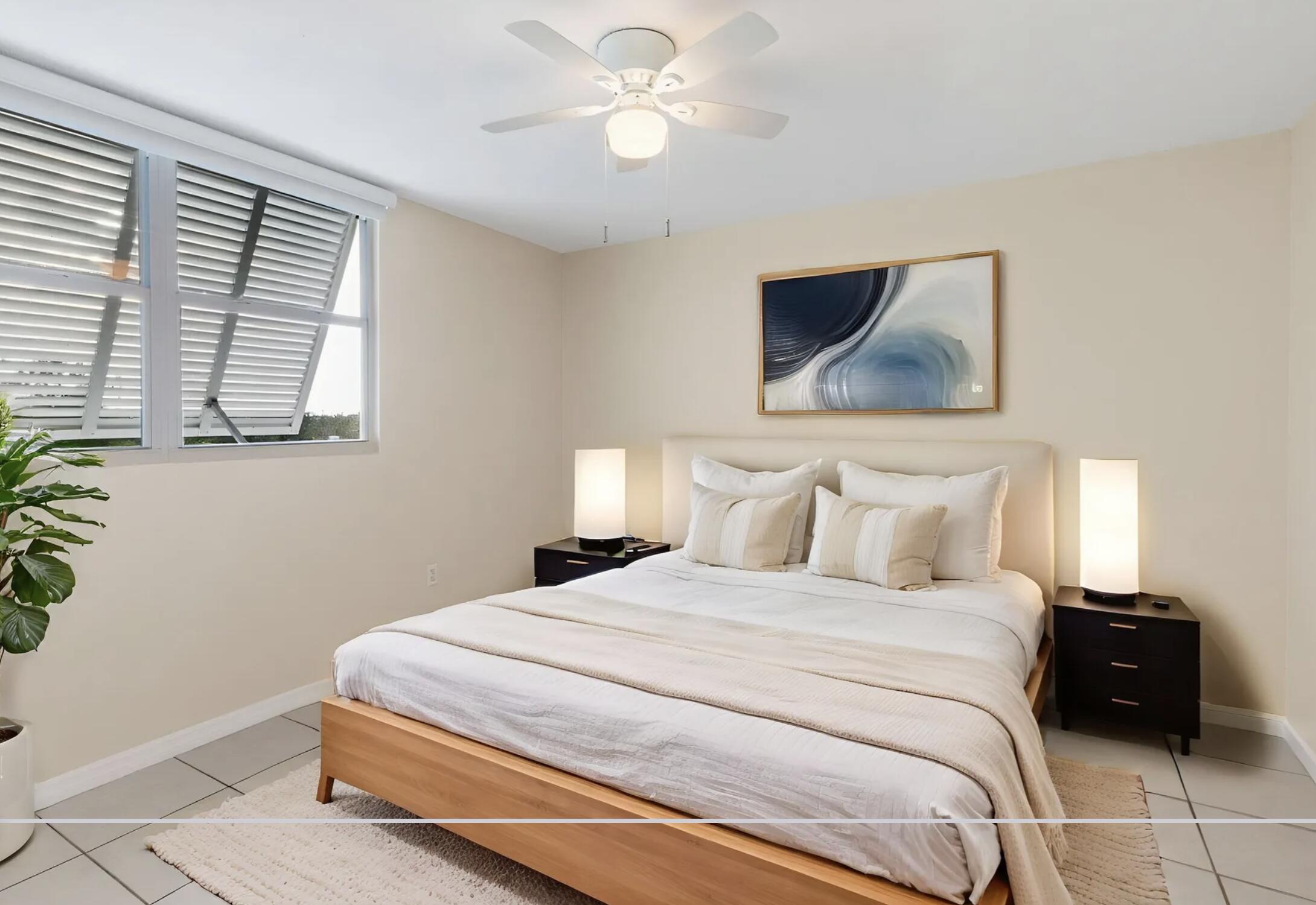 3635 Seaside Drive, 314 Property Photo 13