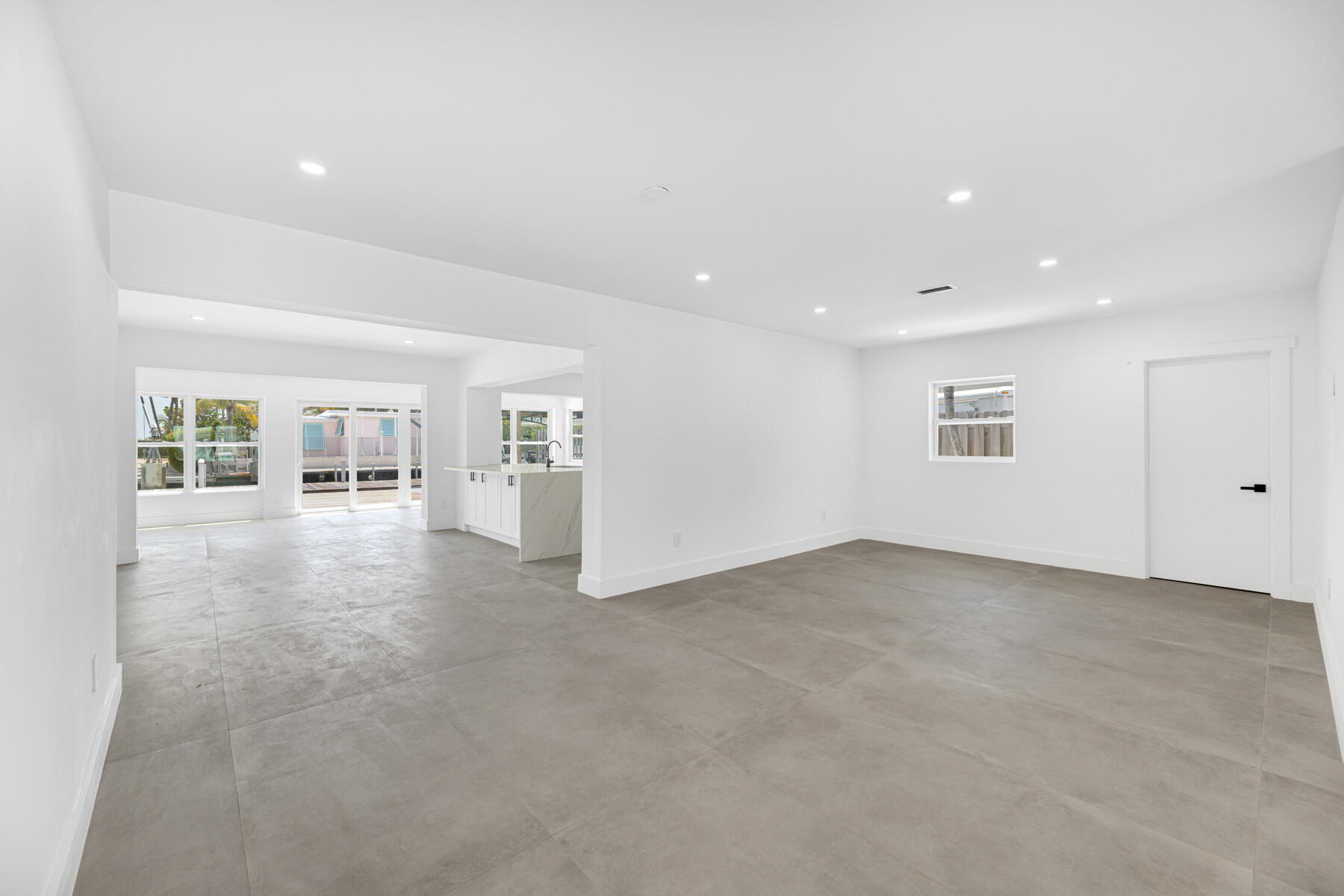 159 Iroquois Drive Property Photo 8