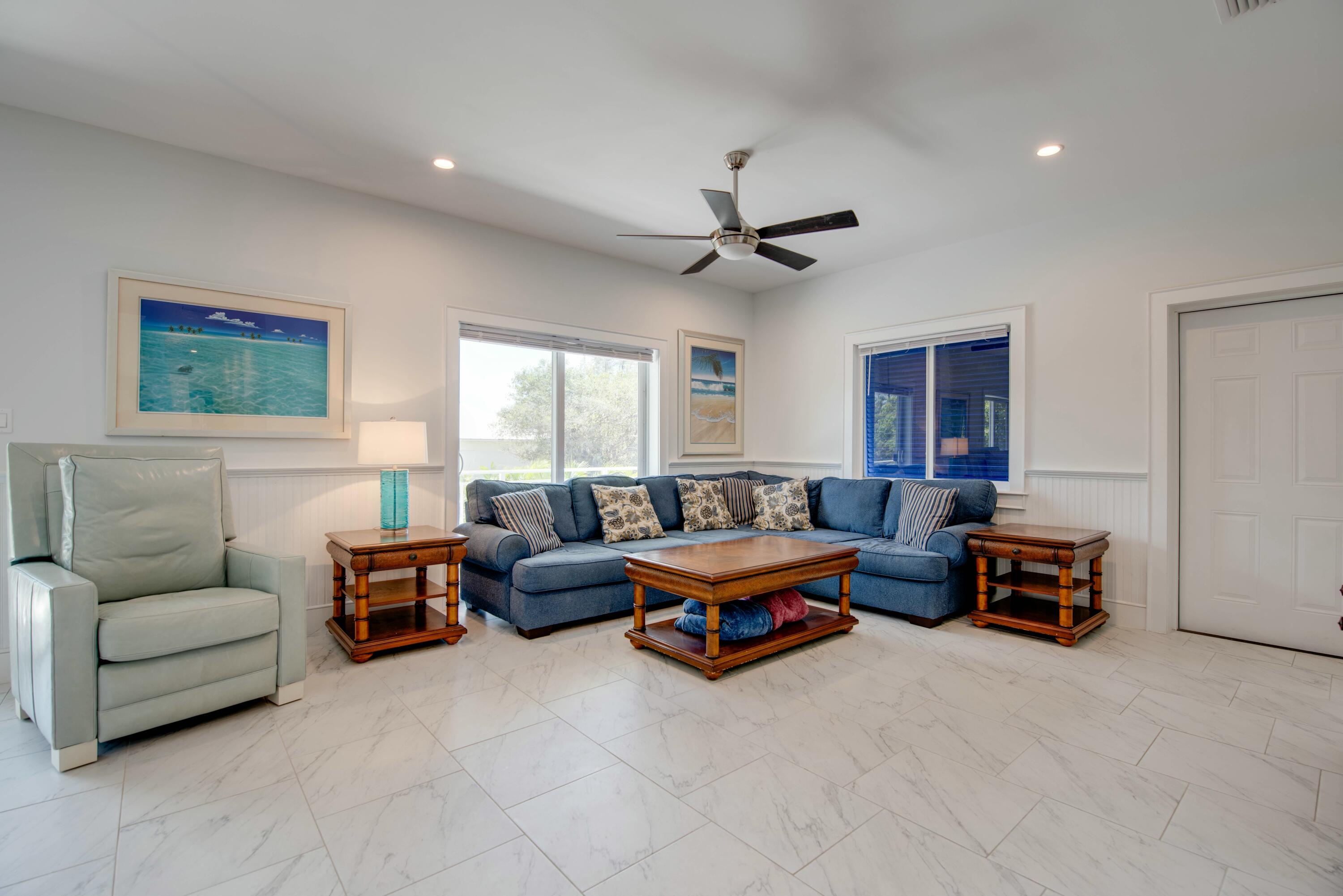 27138 Dolphin Road Property Photo 8