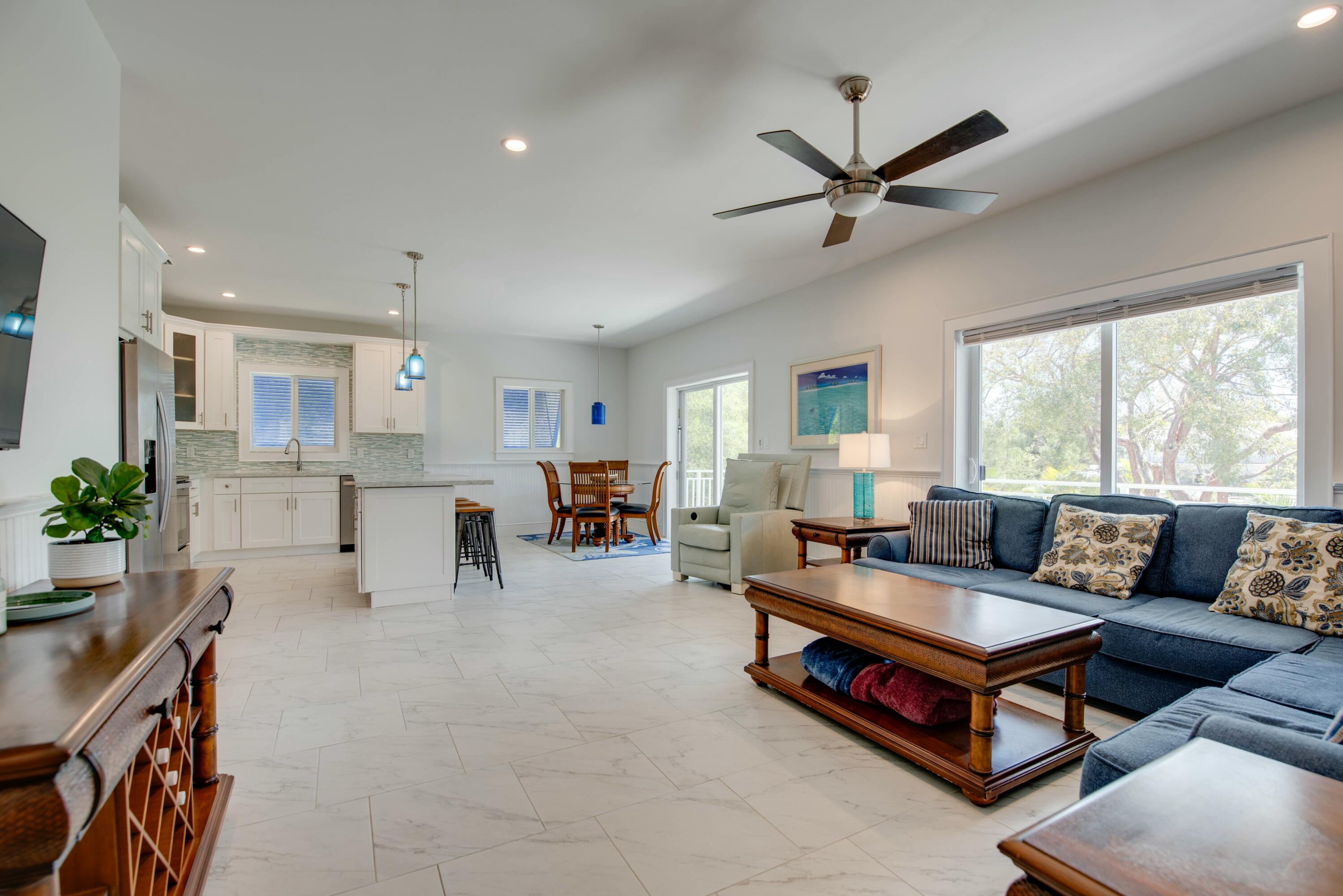 27138 Dolphin Road Property Photo 9