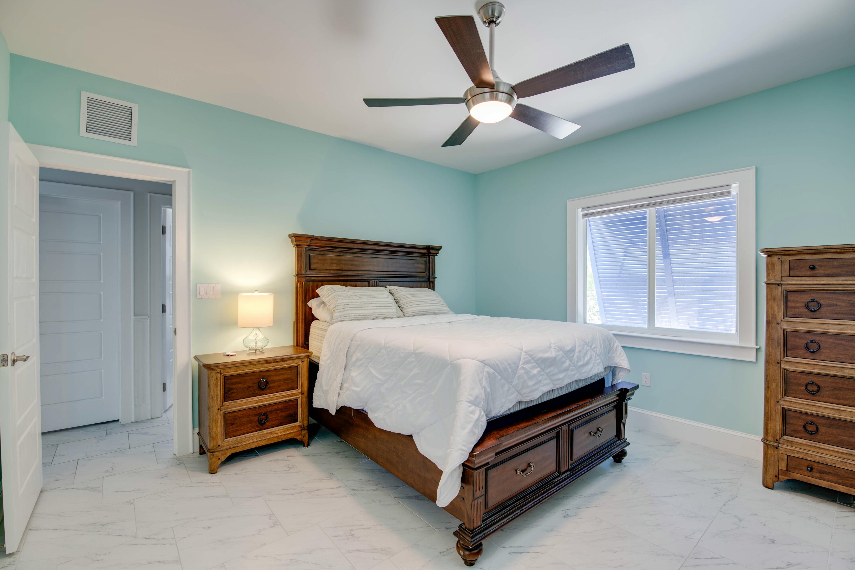 27138 Dolphin Road Property Photo 14