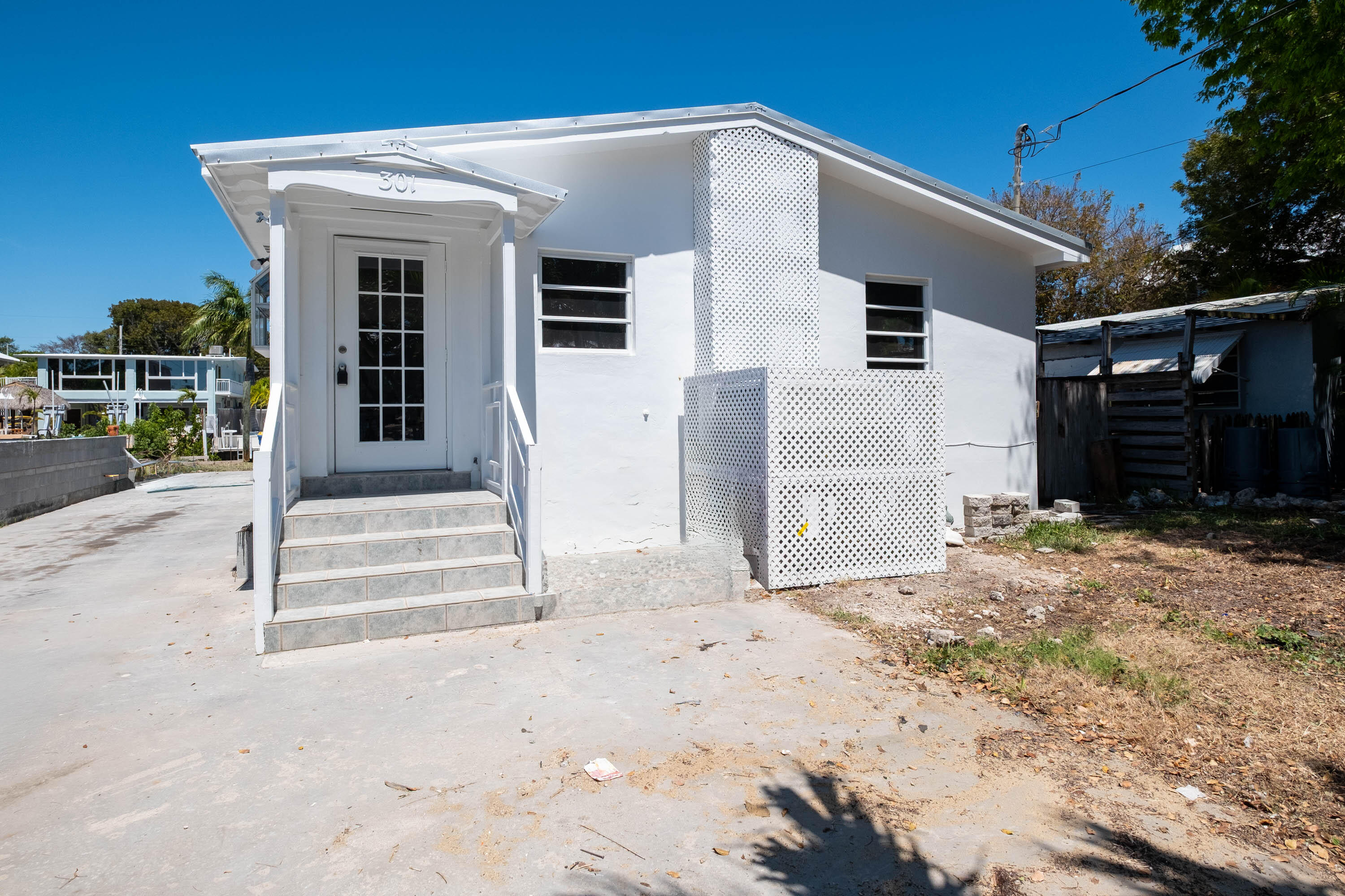 301 Woods Avenue Property Photo 5