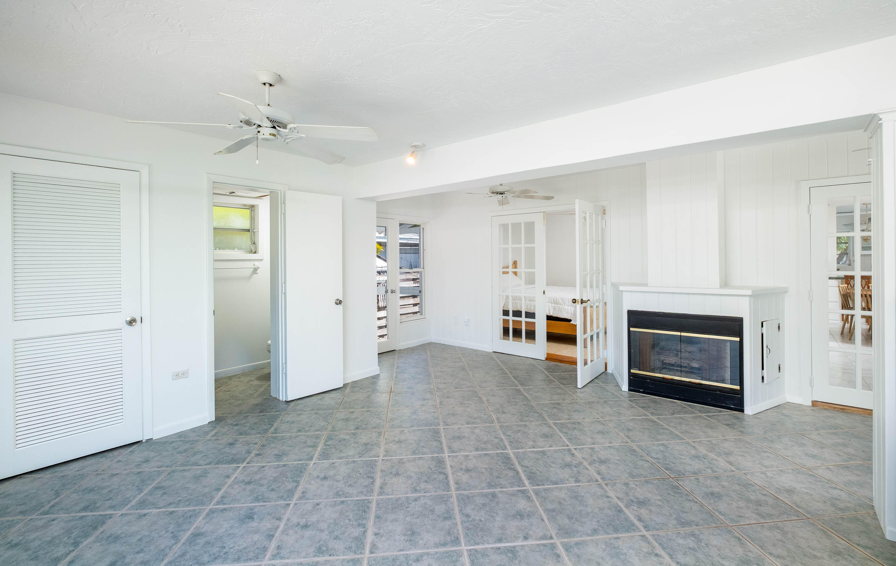 301 Woods Avenue Property Photo 13