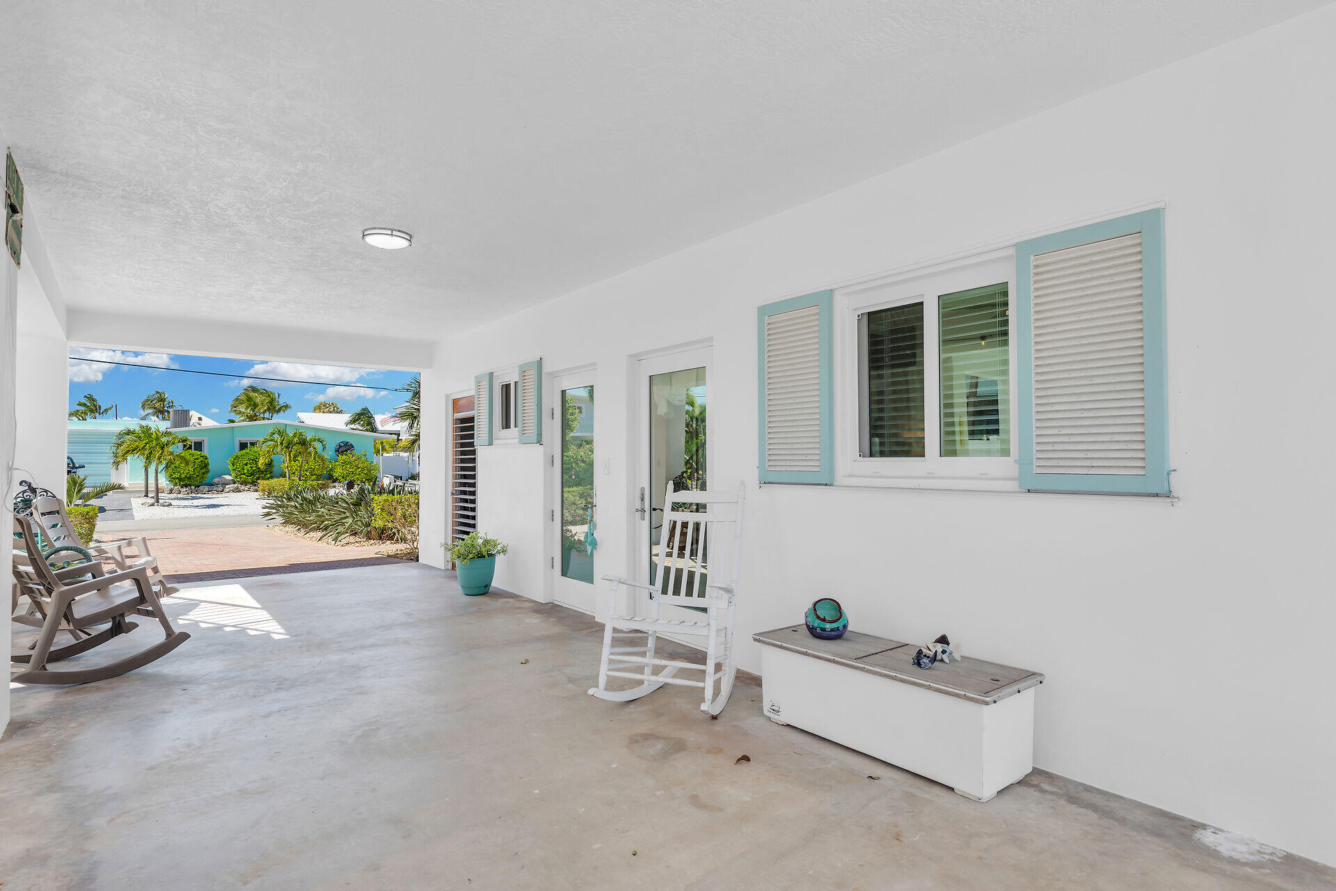 123 Valencia Drive Property Photo 25