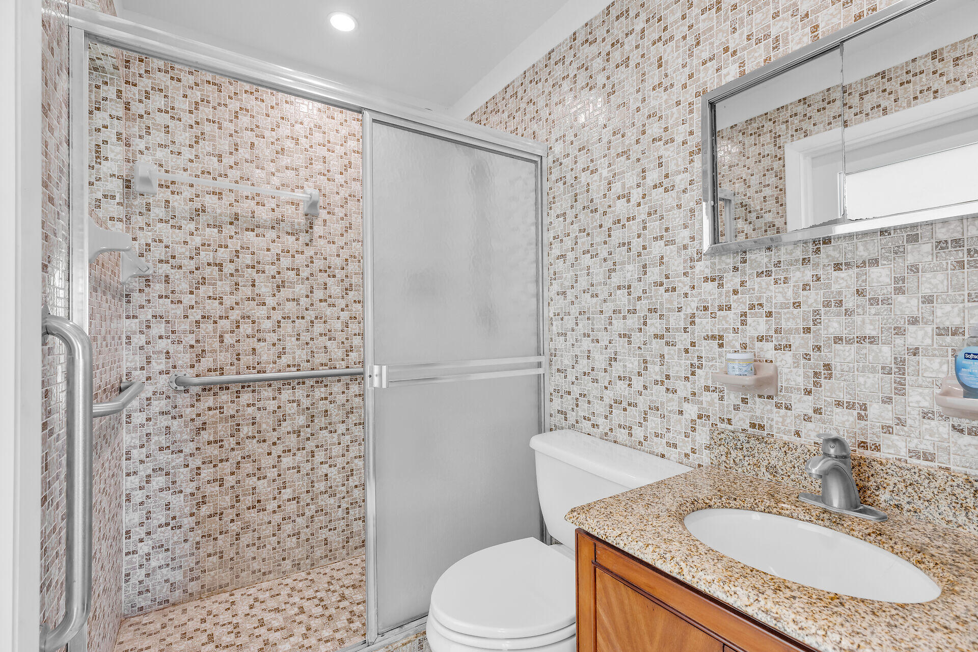 123 Valencia Drive Property Photo 28