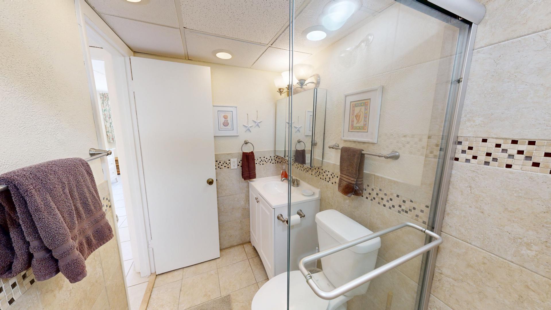 104350 Overseas Highway, A-402 Property Photo 16