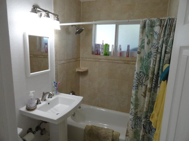 22 Snapper Avenue Property Photo 37