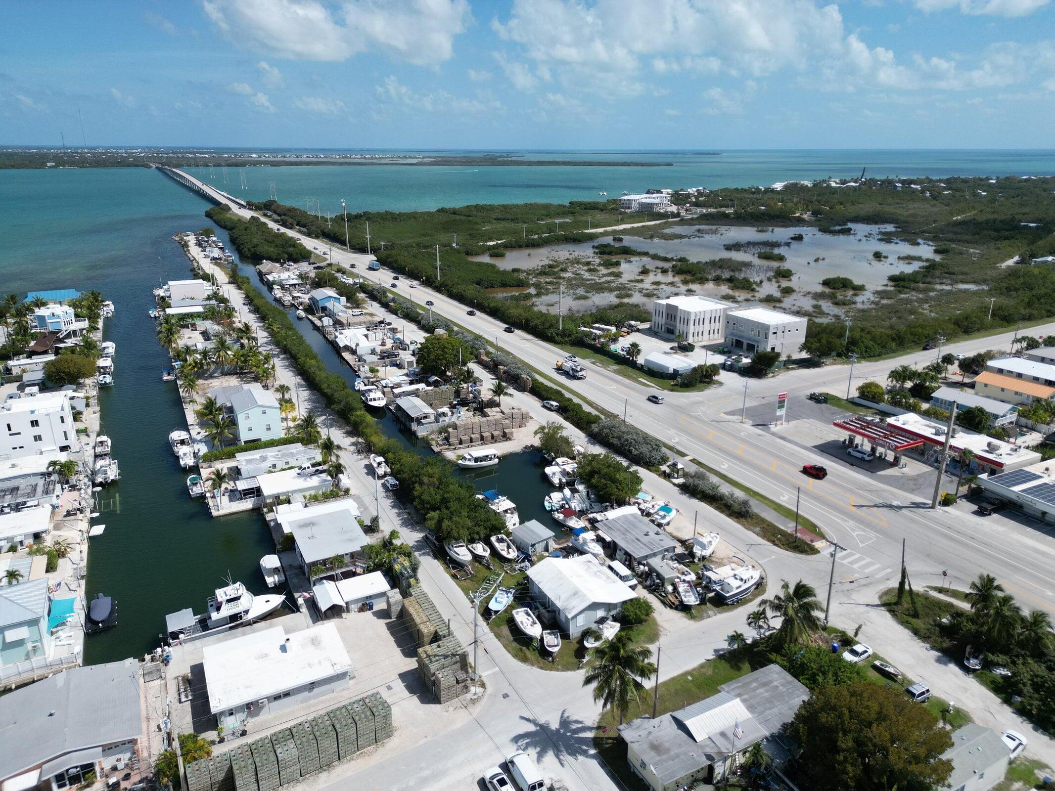 24931 Overseas Highway Property Photo 4