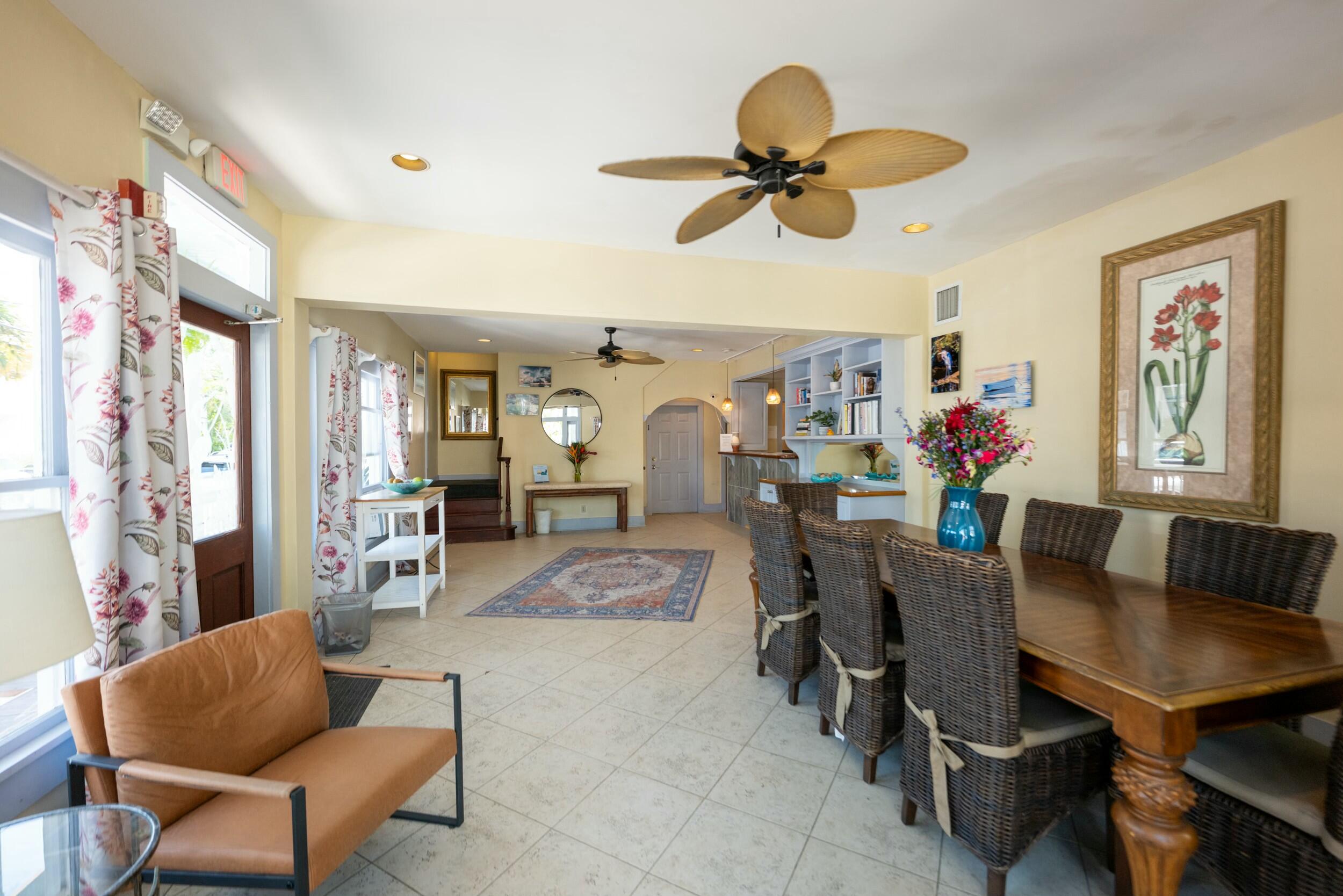 412 Frances Street Property Photo 5