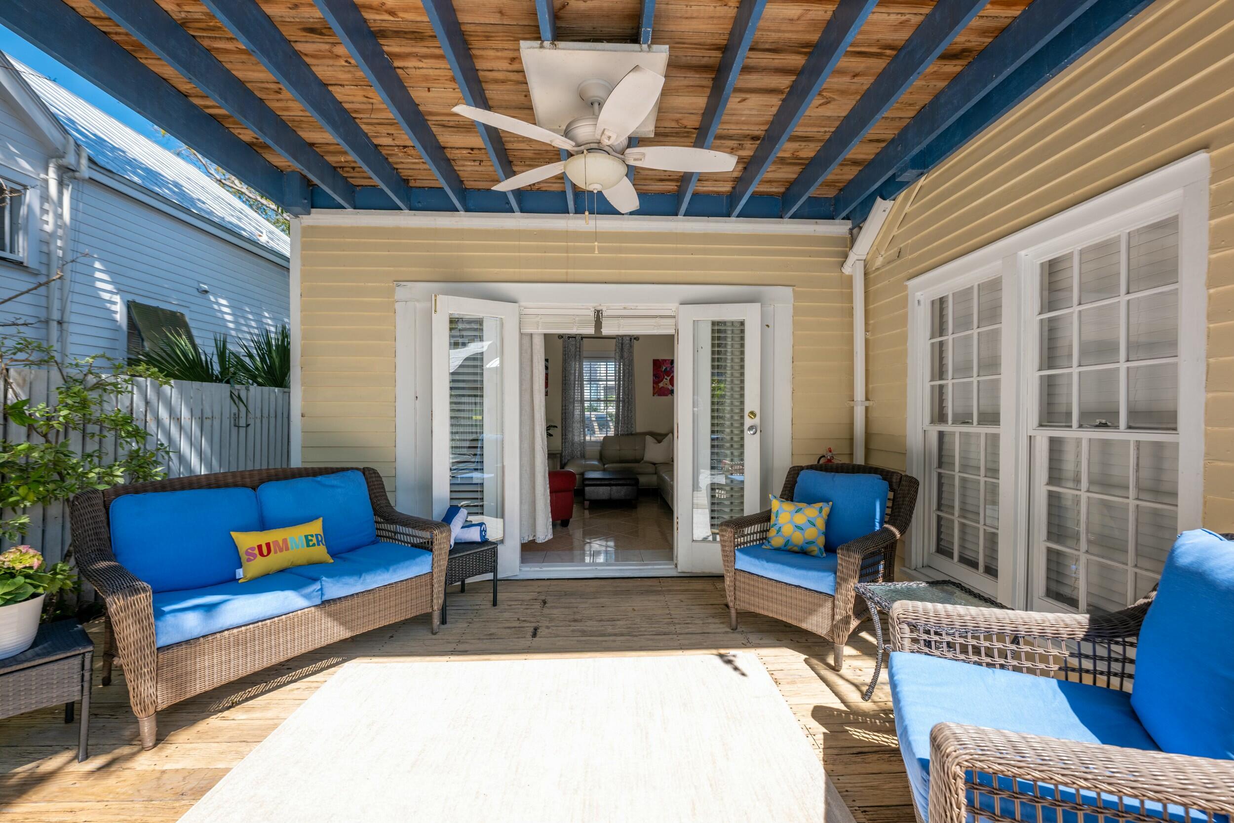 412 Frances Street Property Photo 13