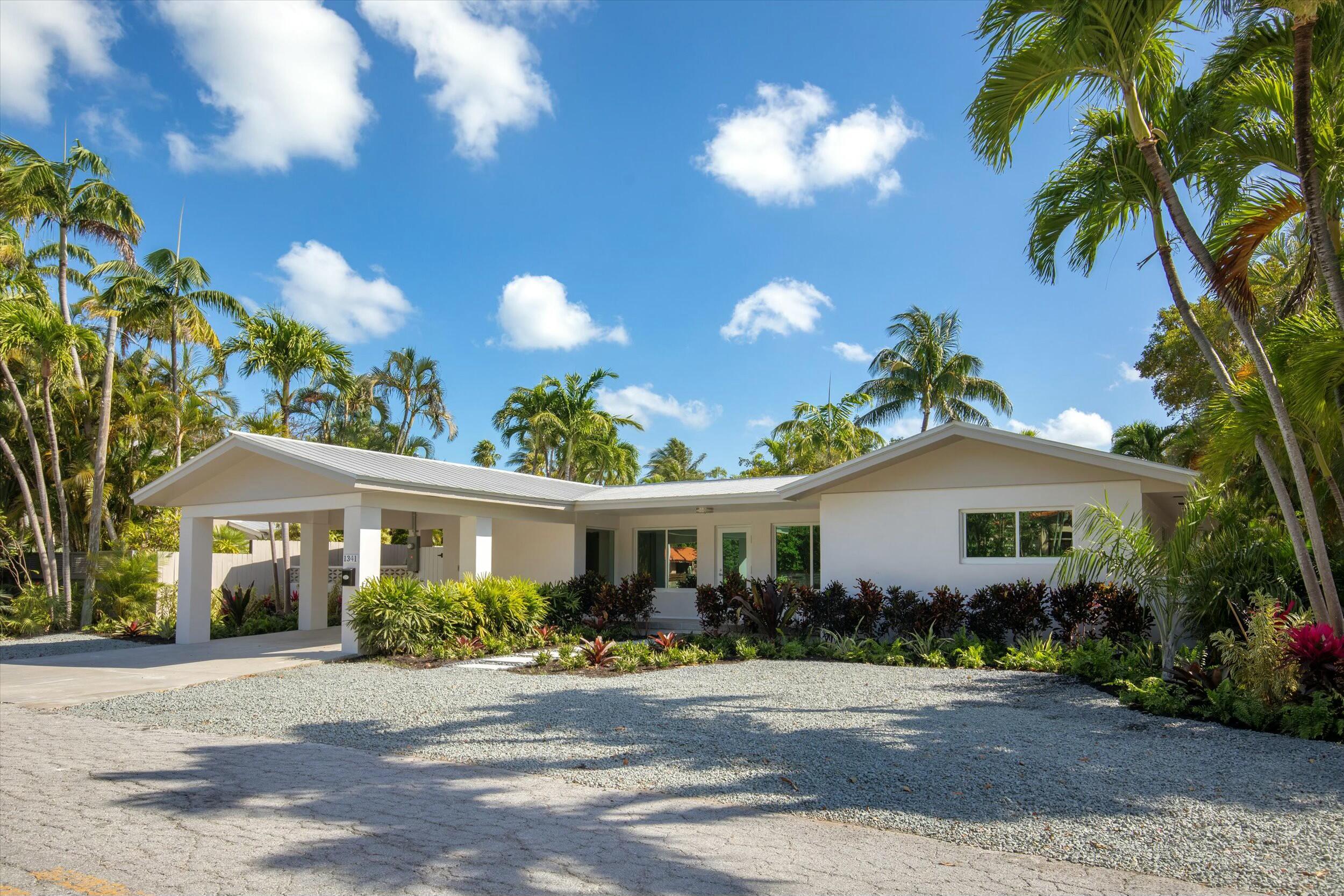 1341 Tropical Street Property Photo 1