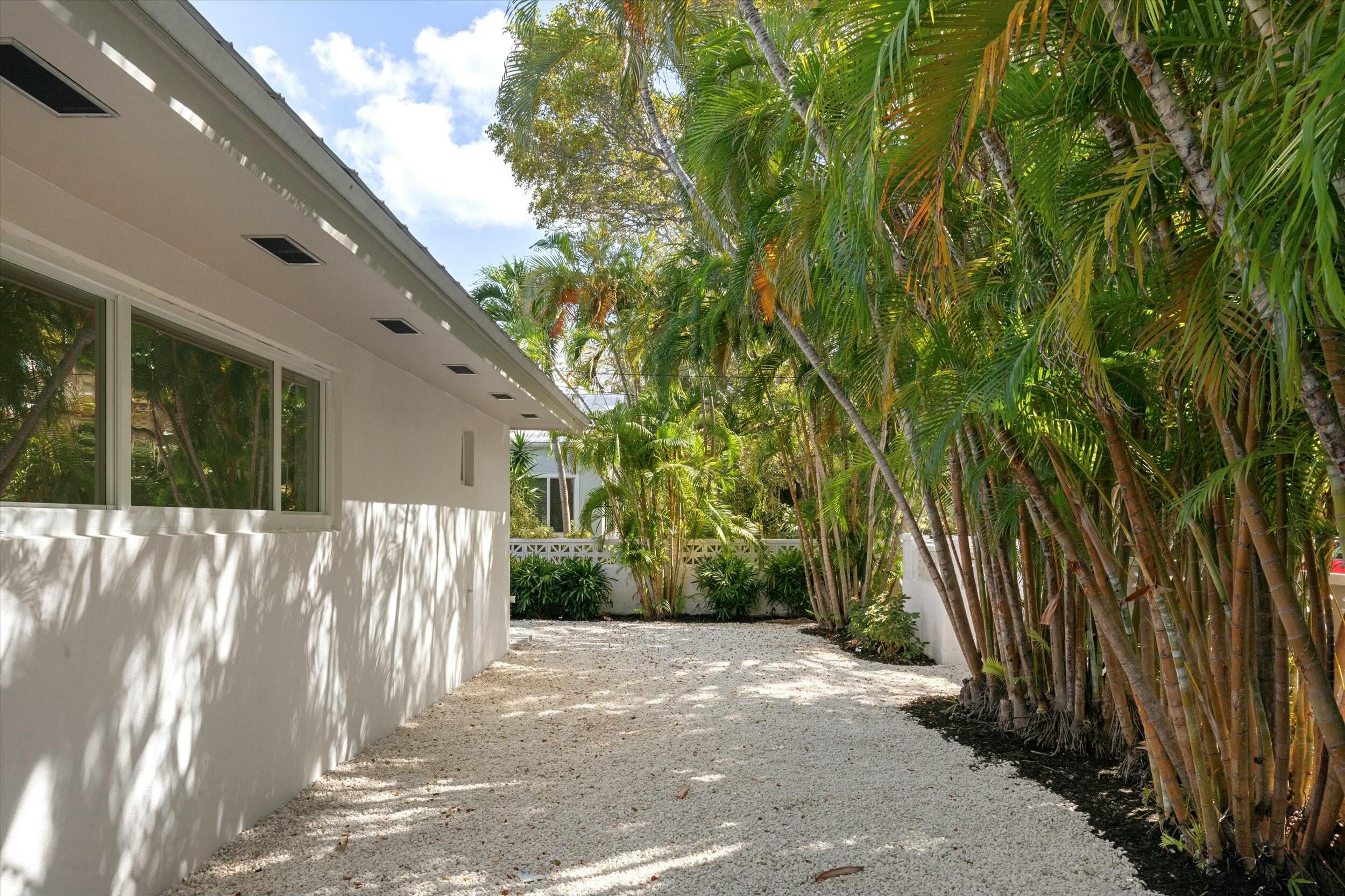 1341 Tropical Street Property Photo 27