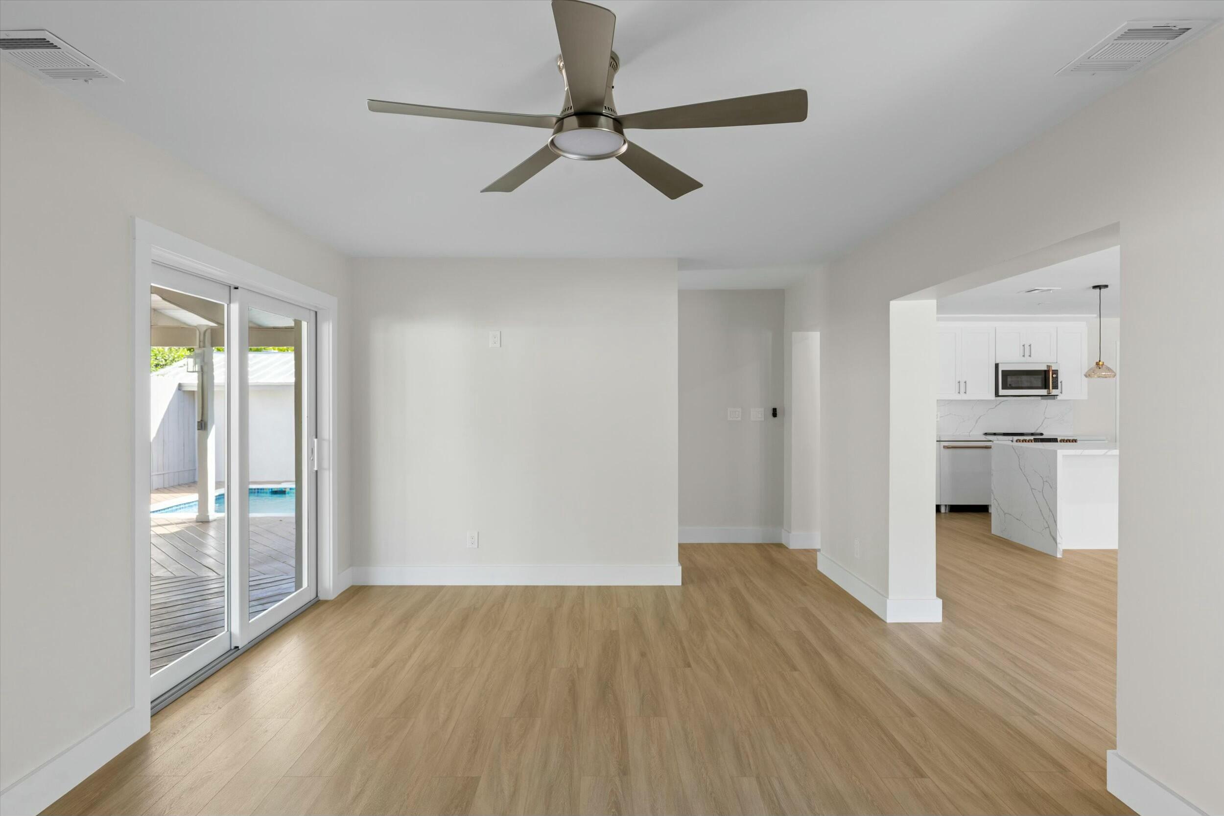 1341 Tropical Street Property Photo 29
