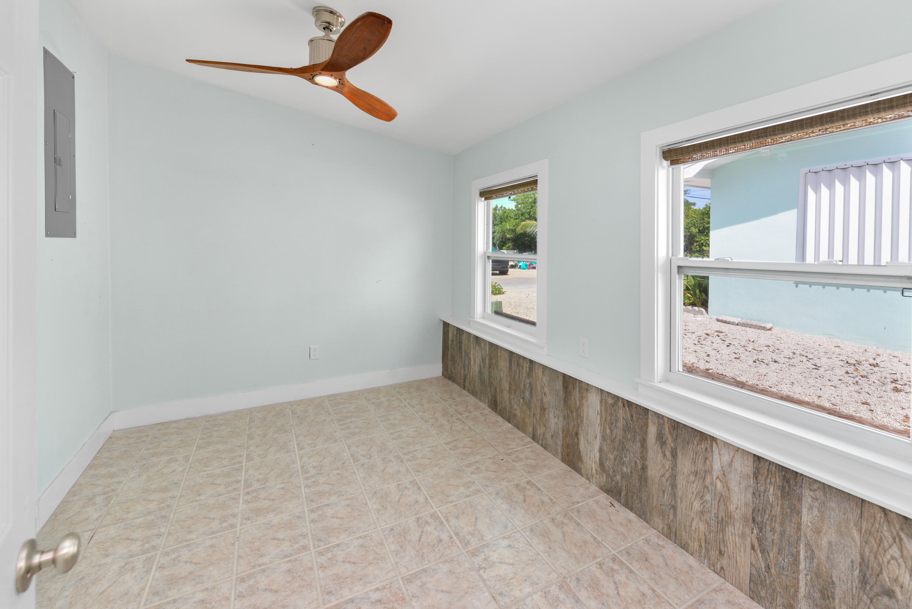 30868 Malaga Lane Property Photo 11