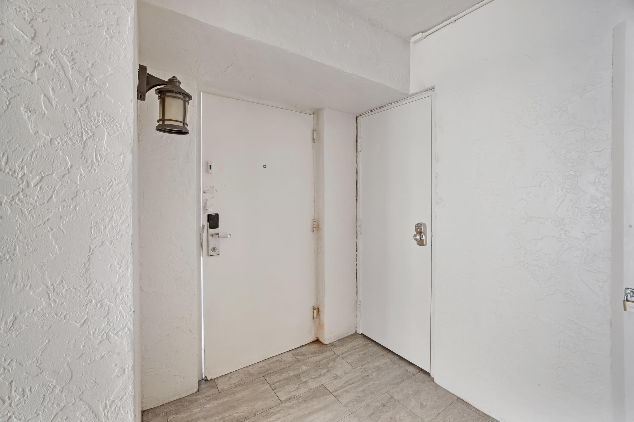 4303 Marina Villa Drive Property Photo 6