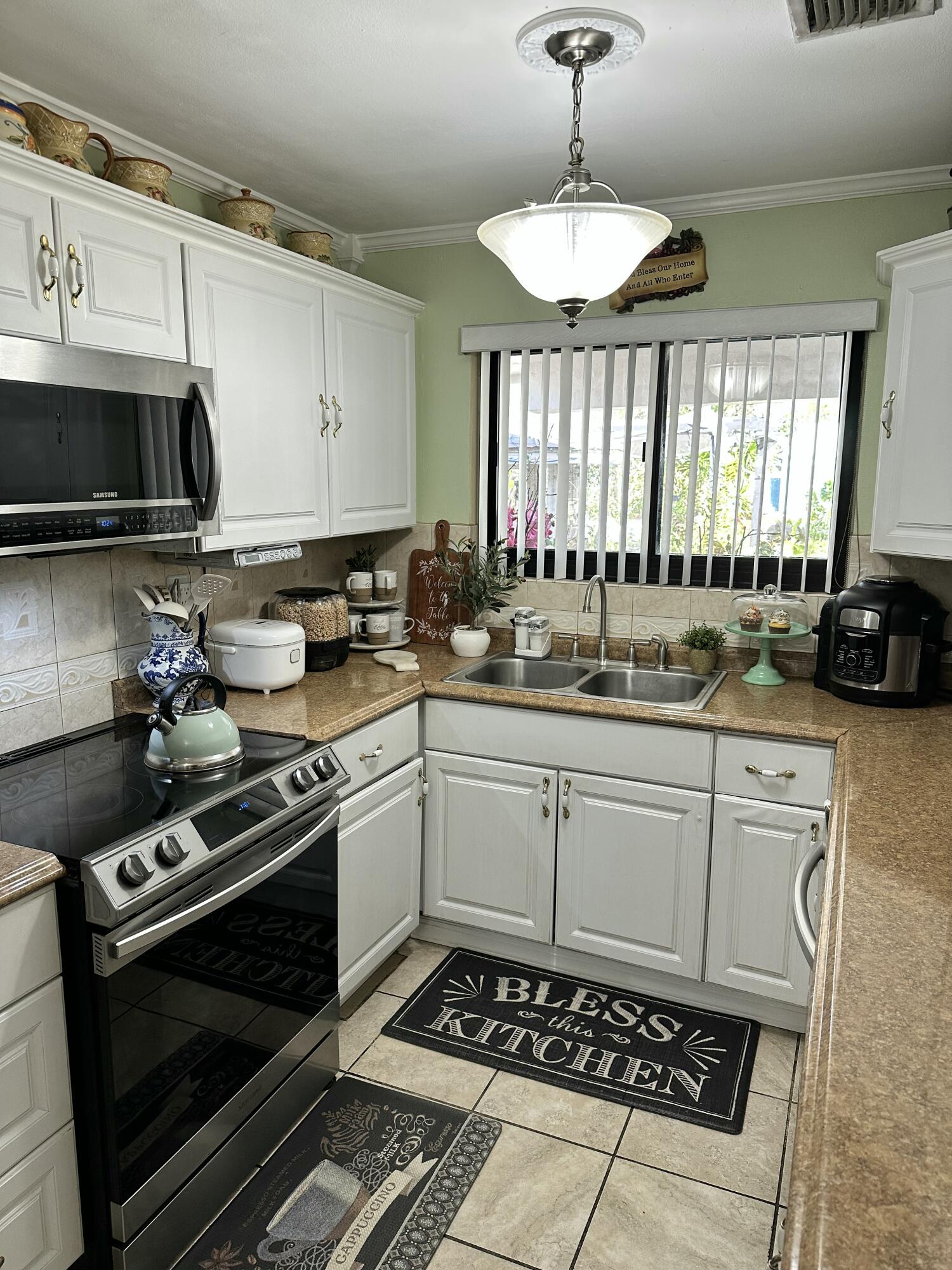 2922 Flagler Avenue Property Photo 38