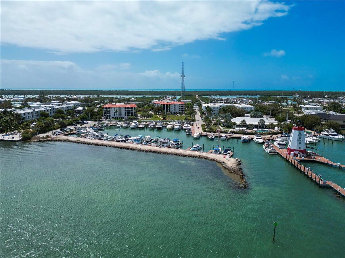 1998 Overseas Highway, A31 Property Photo 3