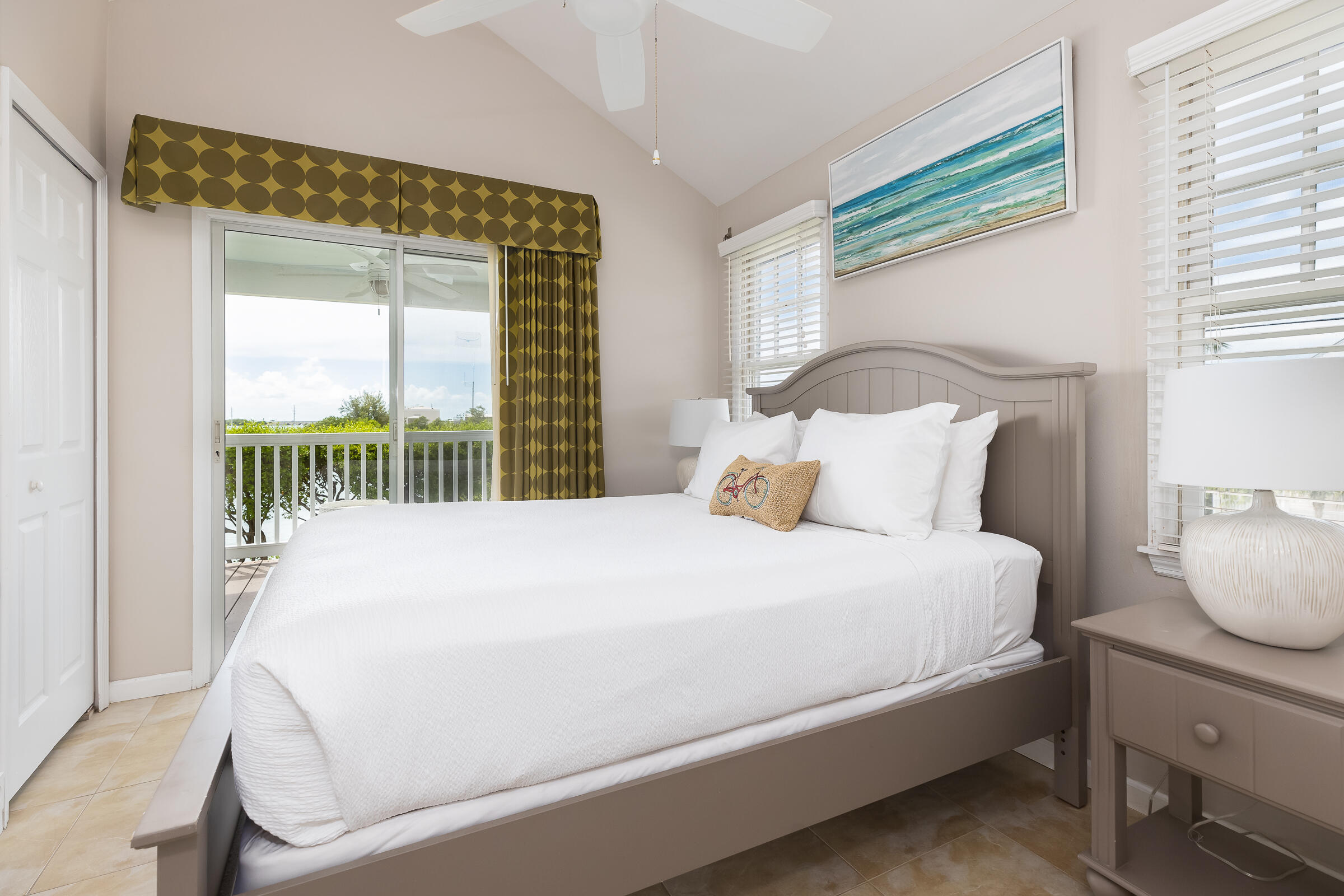 5105 Sunset Village Drive Property Photo 16