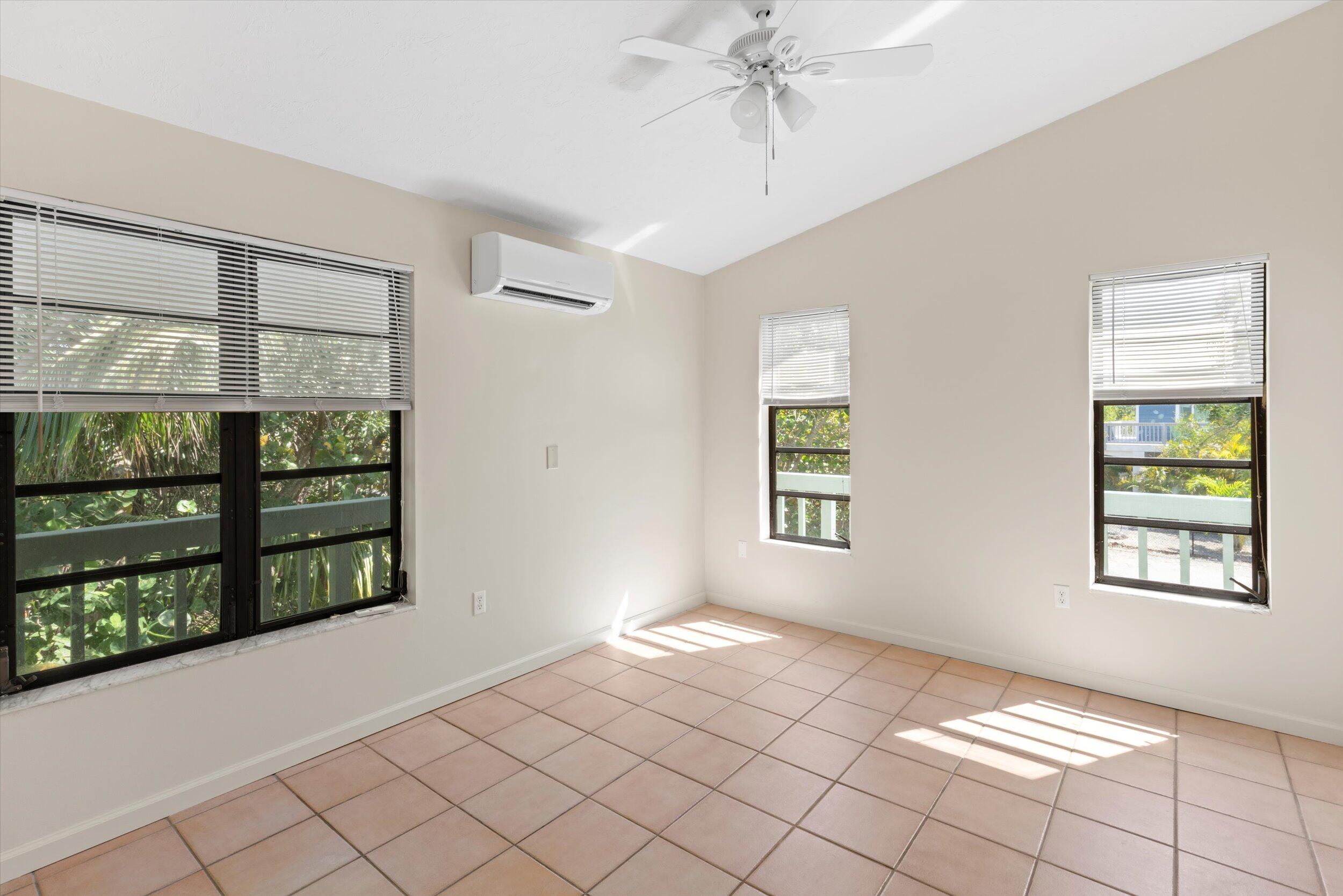 3714 Pine Street Property Photo 23
