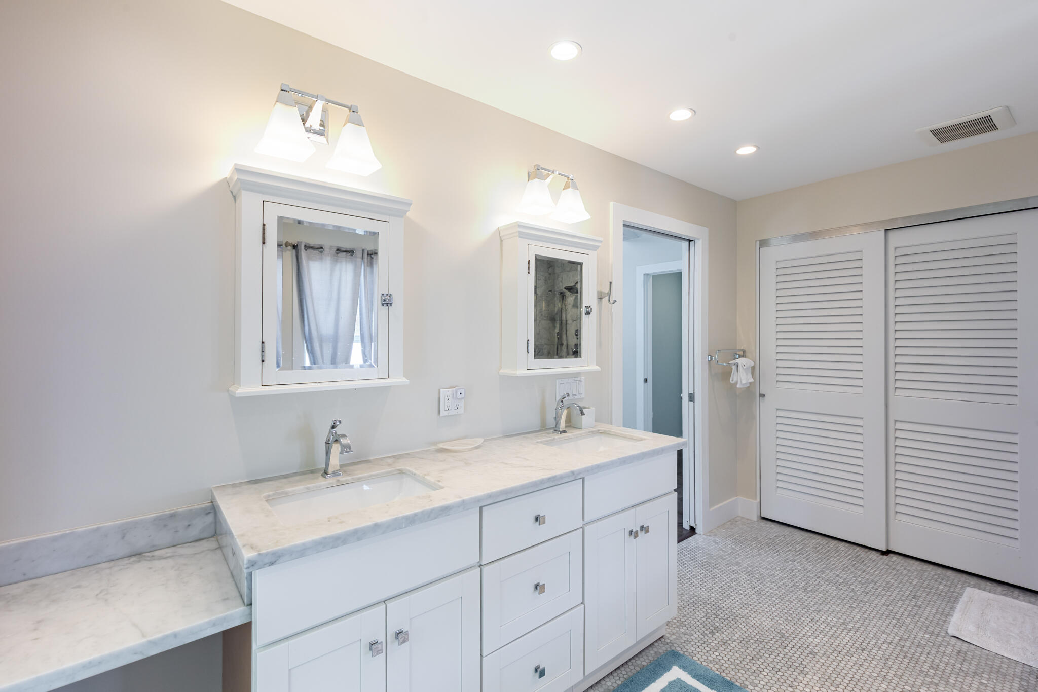 1121 Whitehead Street Property Photo 27