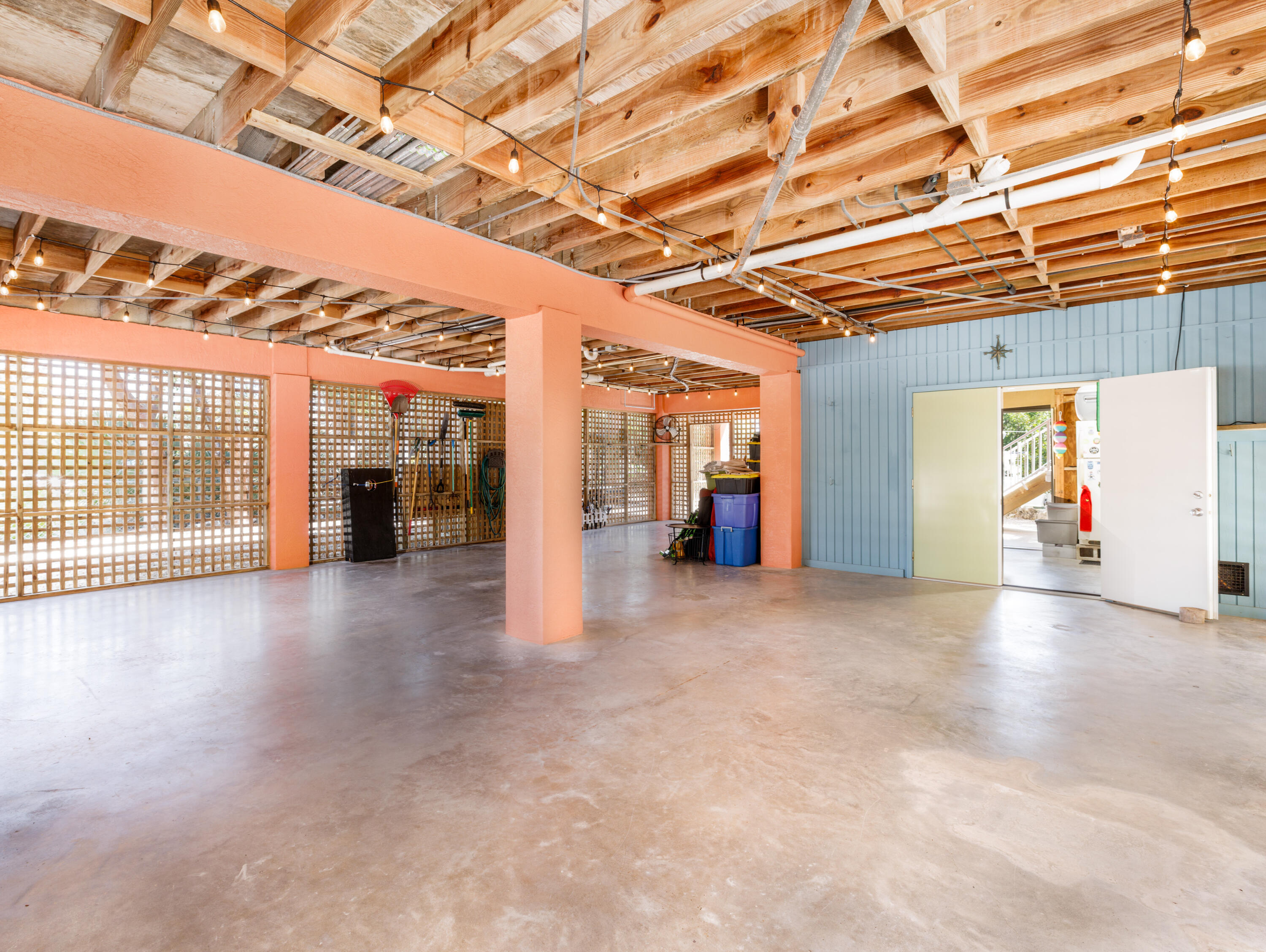 3761 Gumbo Limbo Street Property Photo 33
