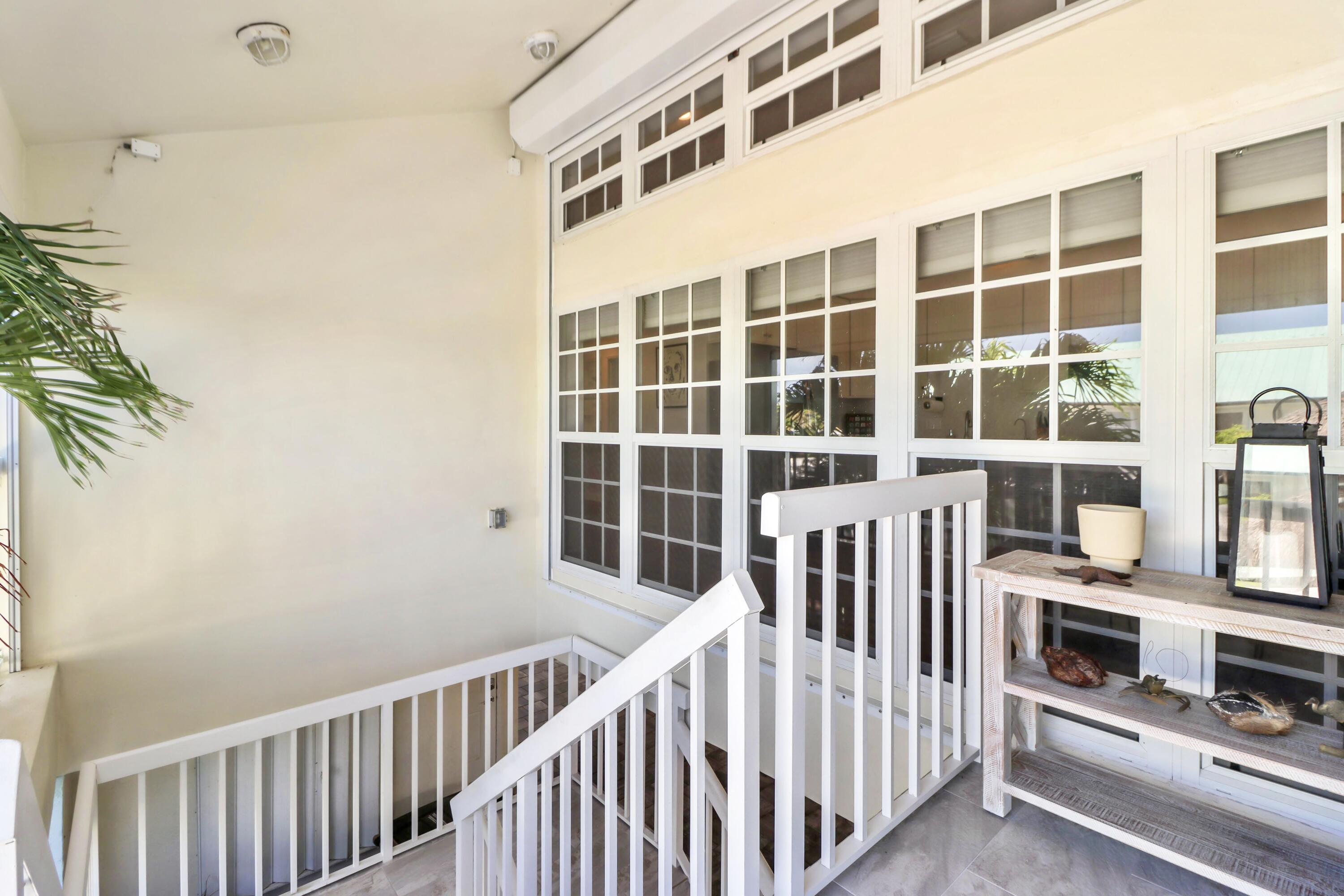 171 3rd Street Property Photo 28