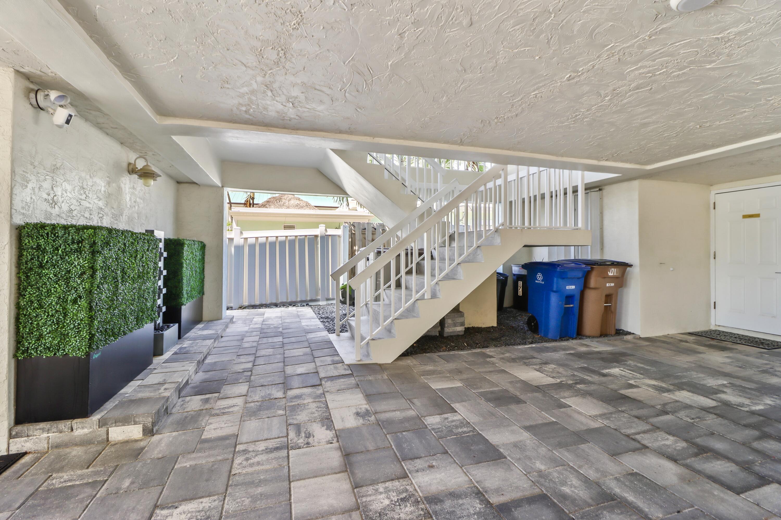 171 3rd Street Property Photo 29