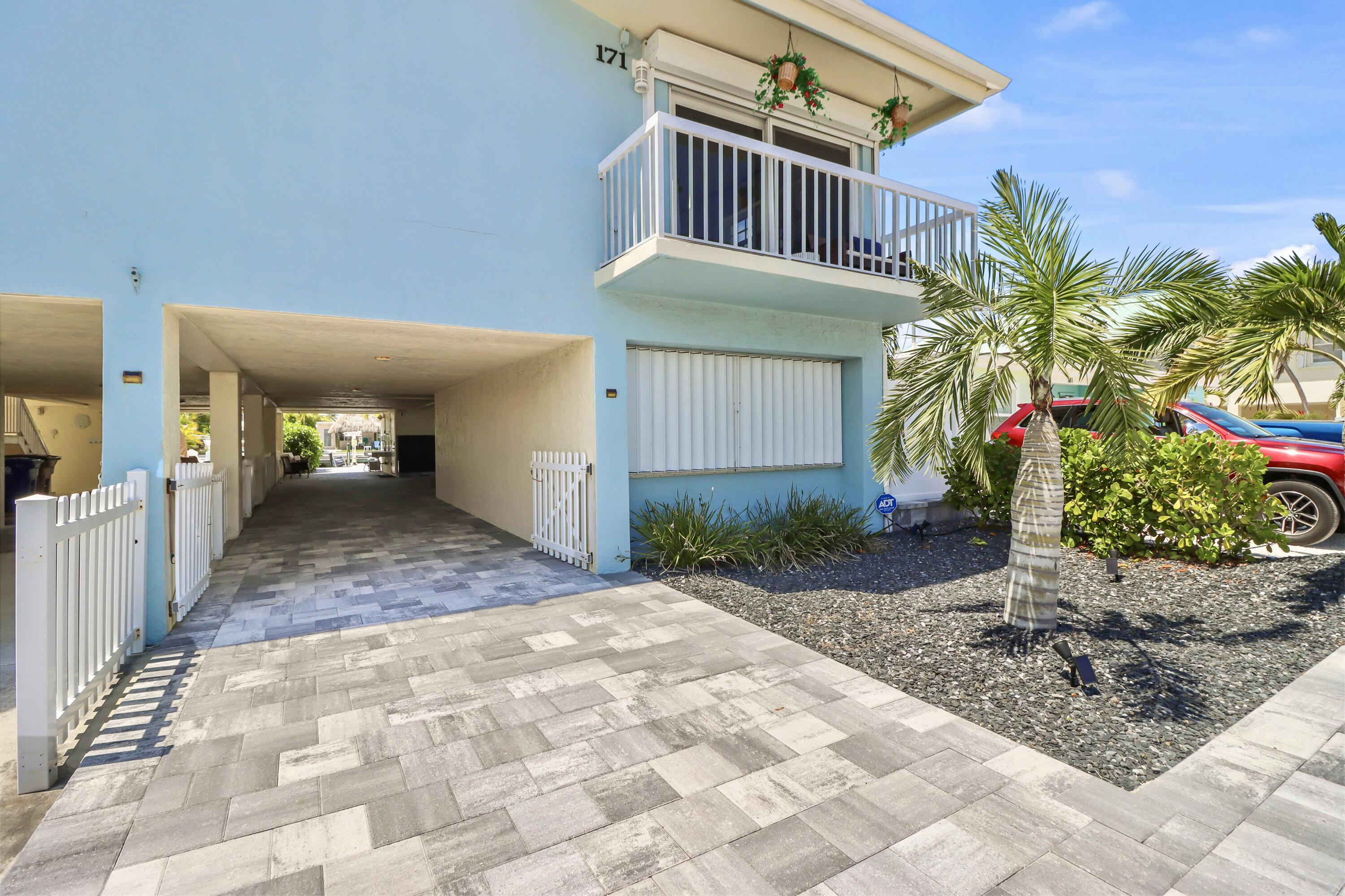 171 3rd Street Property Photo 35