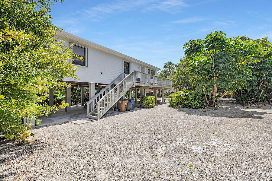 103 Stirrup Key Woods Road Property Photo 4