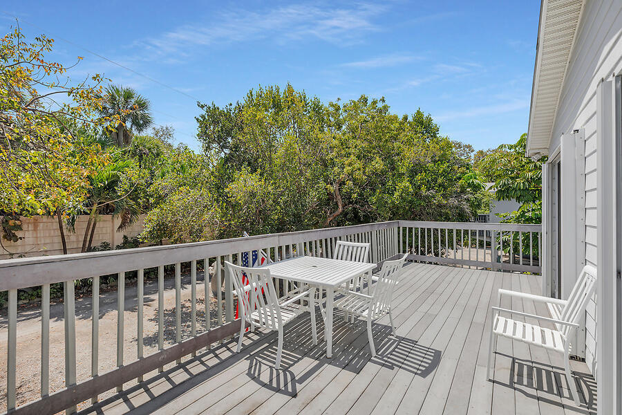 103 Stirrup Key Woods Road Property Photo 6