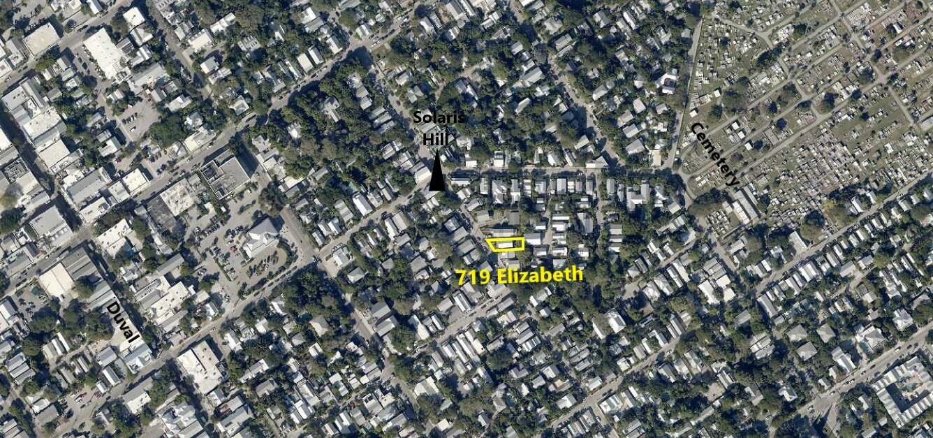 719 Elizabeth Street Property Photo 13