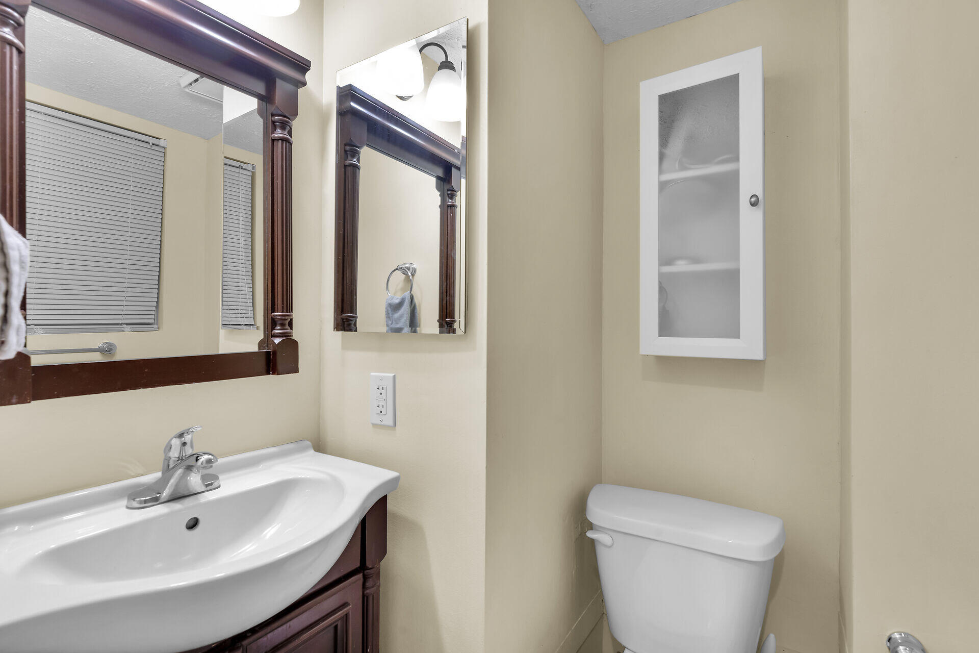 1009 Dove Road Property Photo 35