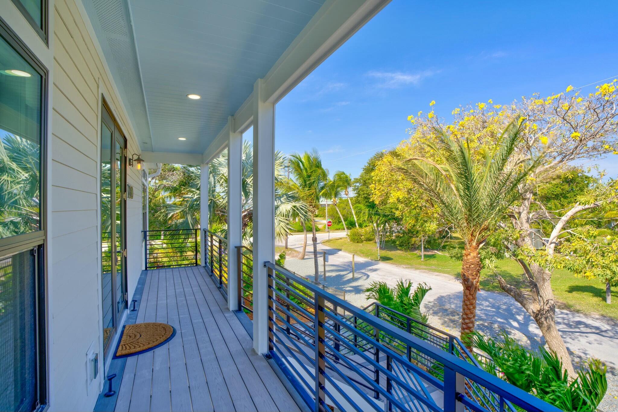 17210 Angelfish Lane Property Photo 9