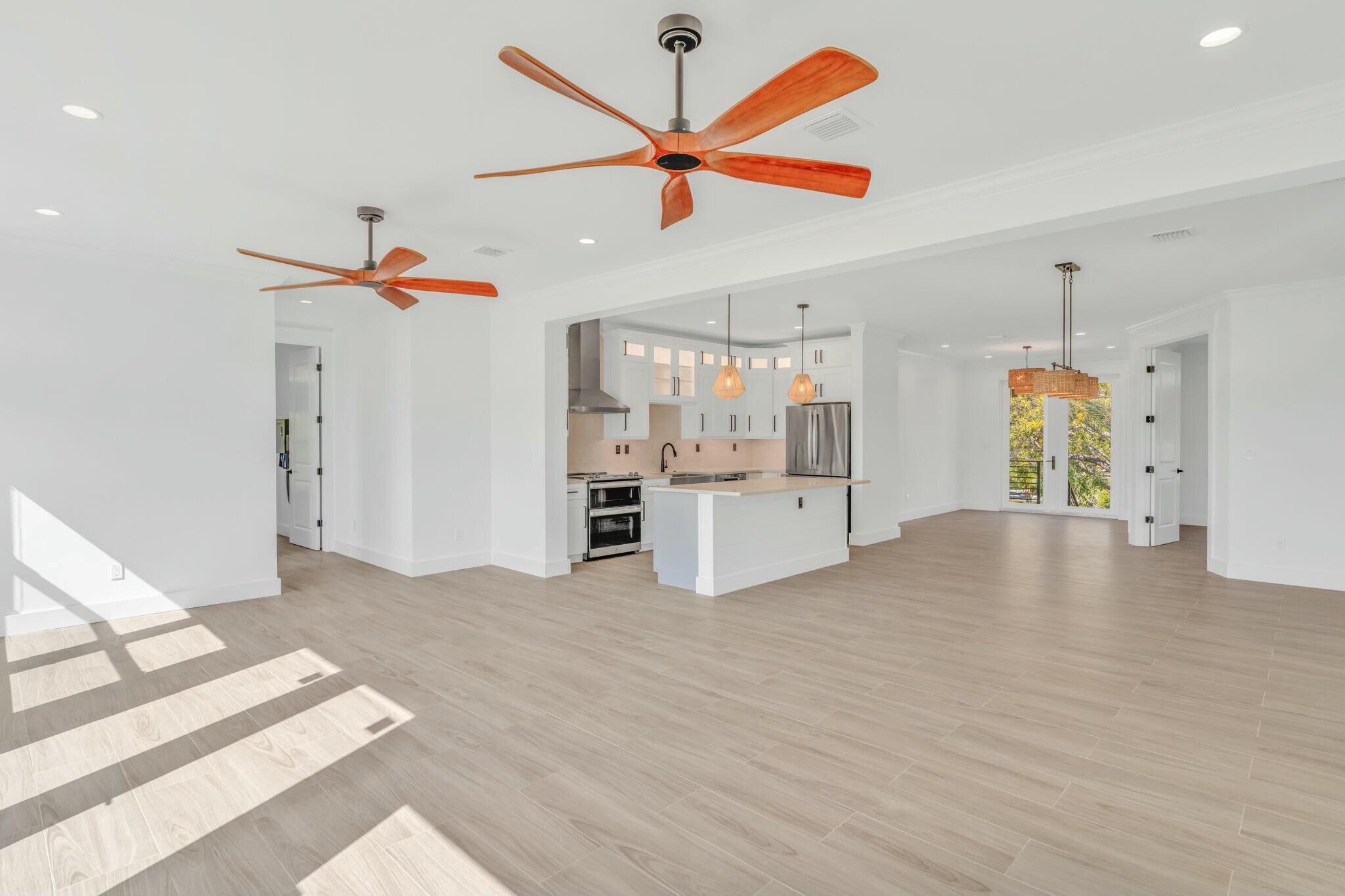 17210 Angelfish Lane Property Photo 18