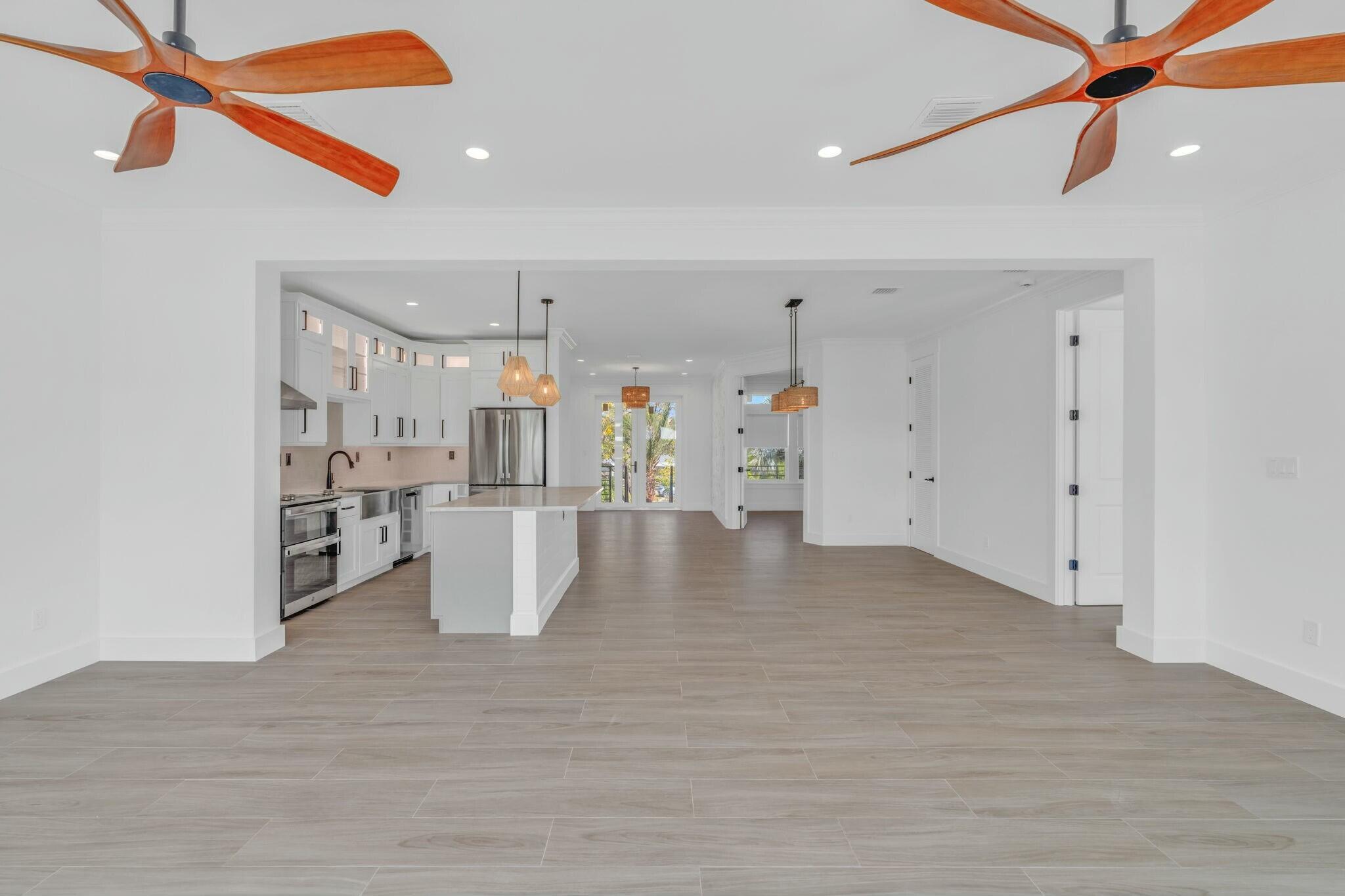 17210 Angelfish Lane Property Photo 47