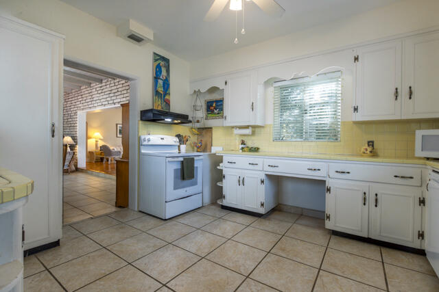 901 Johnson Street Property Photo 16