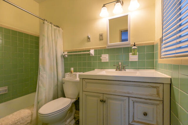 901 Johnson Street Property Photo 19
